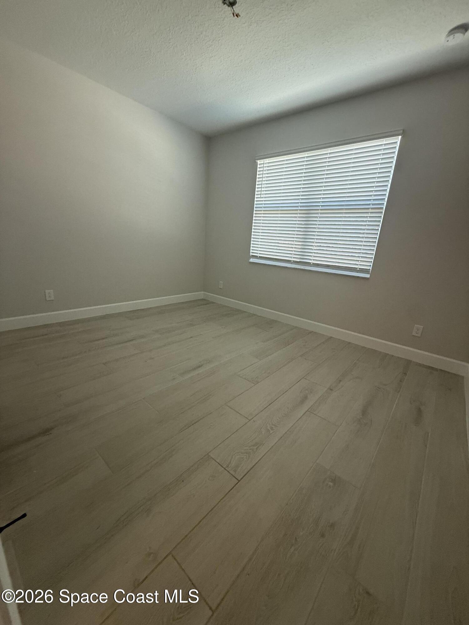 410 Di Lido Street NE
