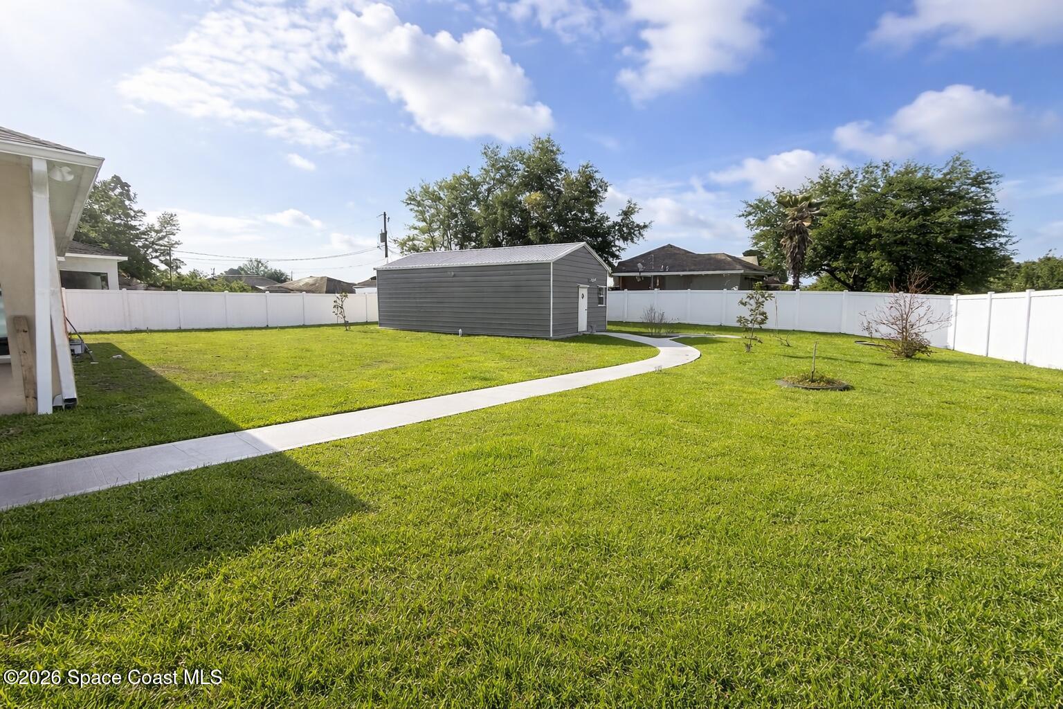 410 Di Lido Street NE