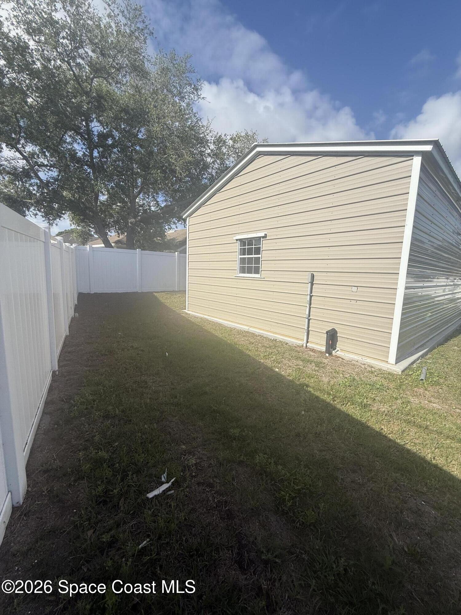 410 Di Lido Street NE