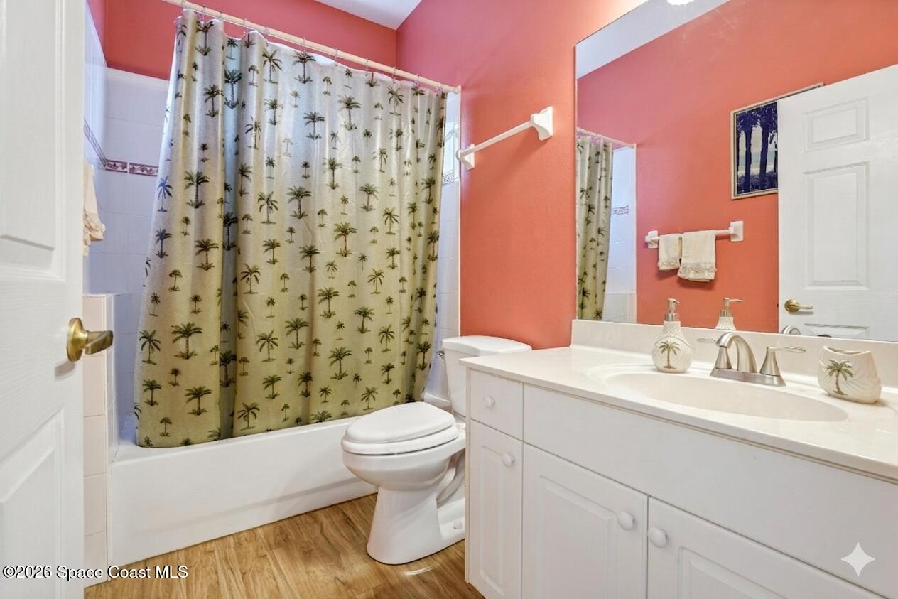 1705 Ficus Point Drive