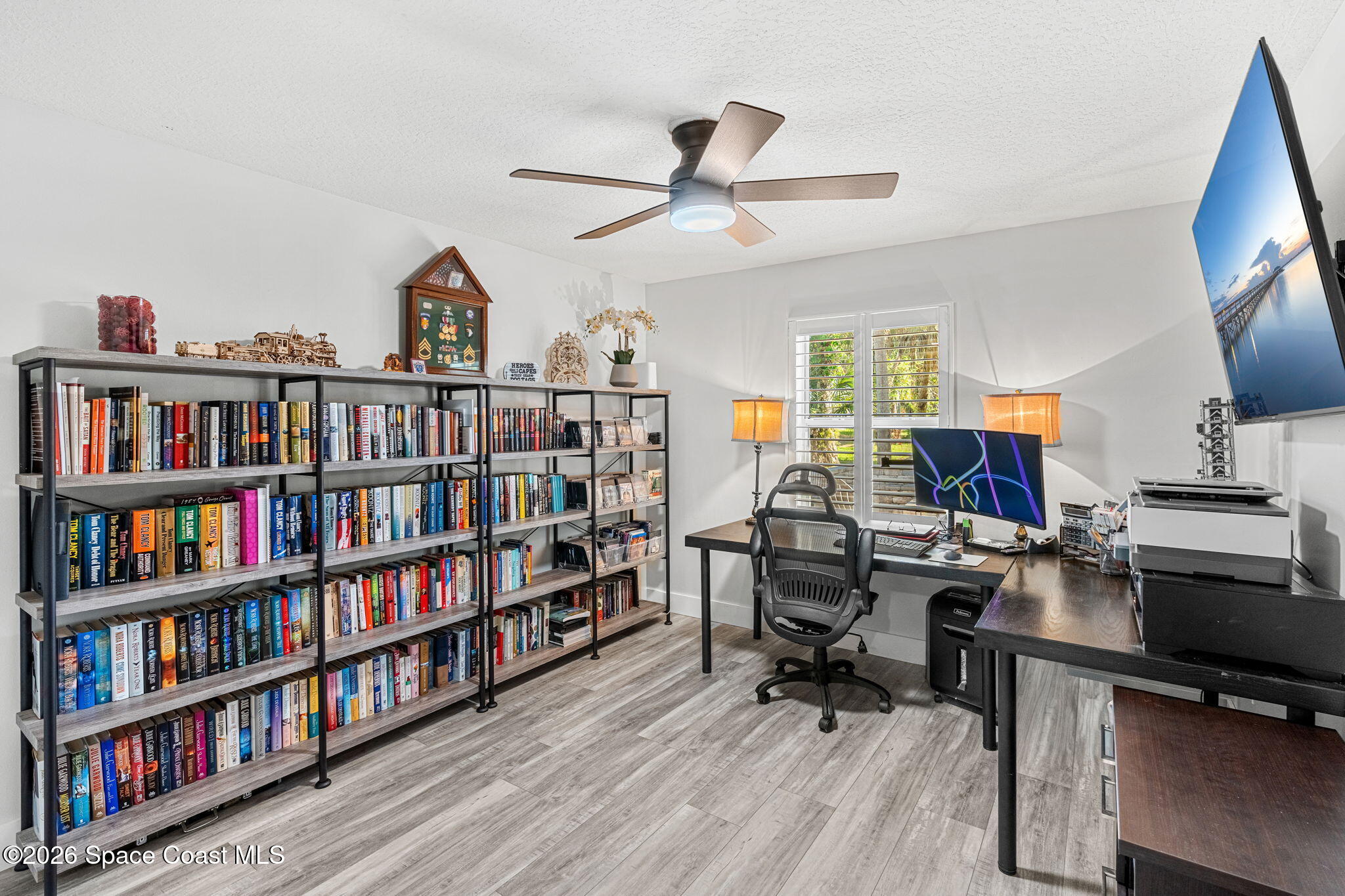 1099 Meadowbrook Road NE