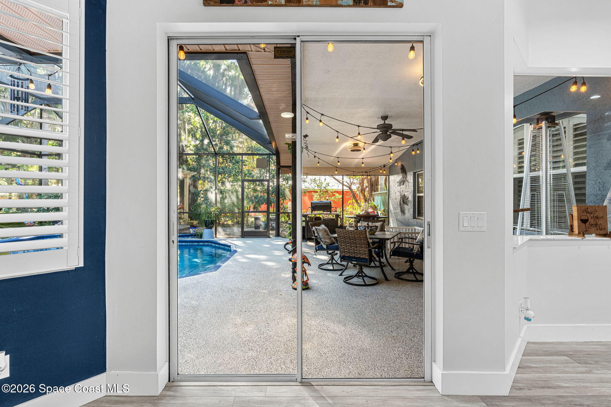 1099 Meadowbrook Road NE