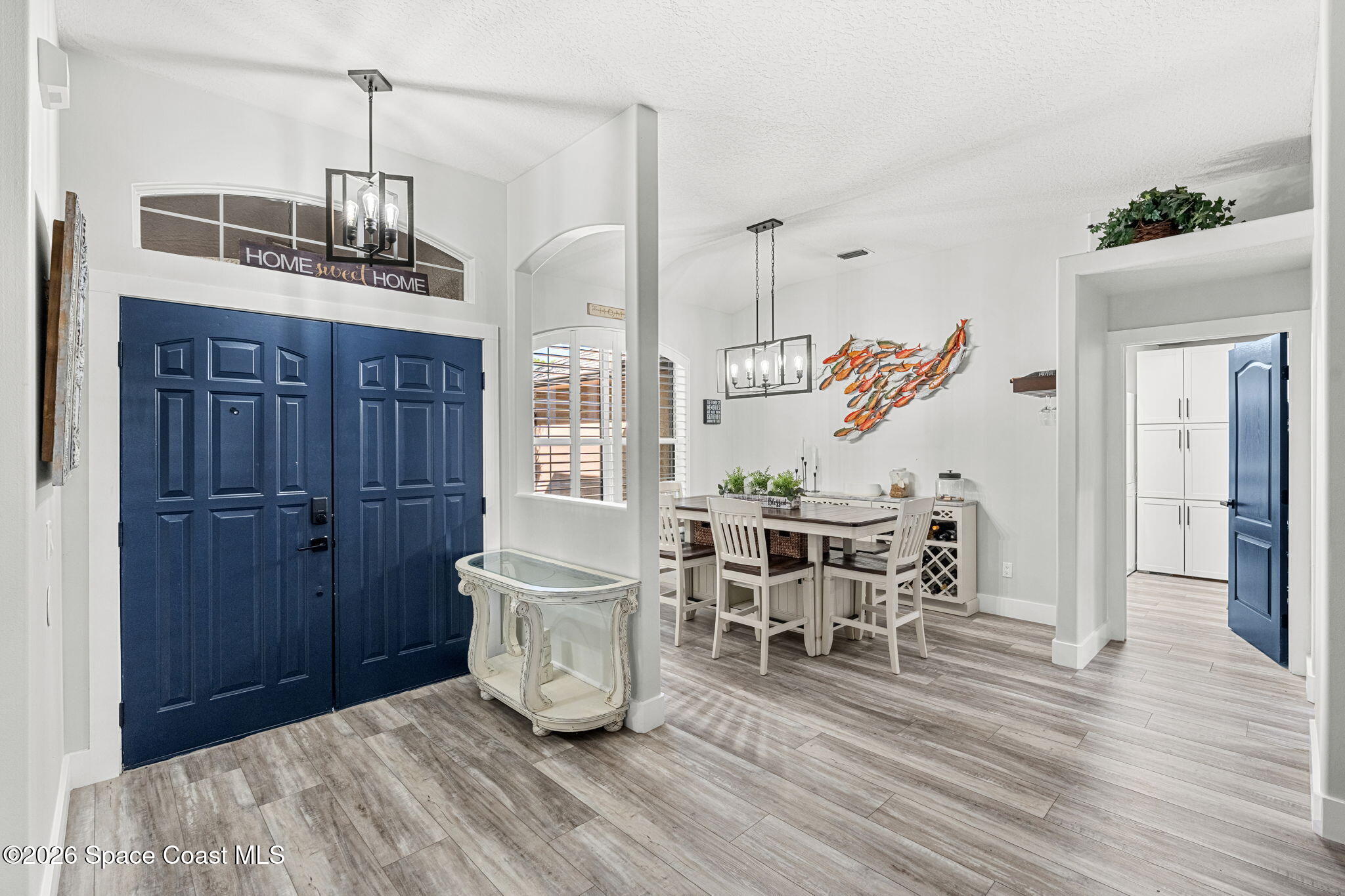 1099 Meadowbrook Road NE