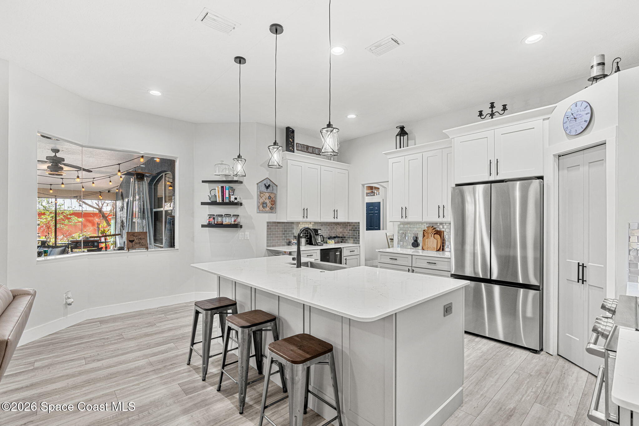 1099 Meadowbrook Road NE