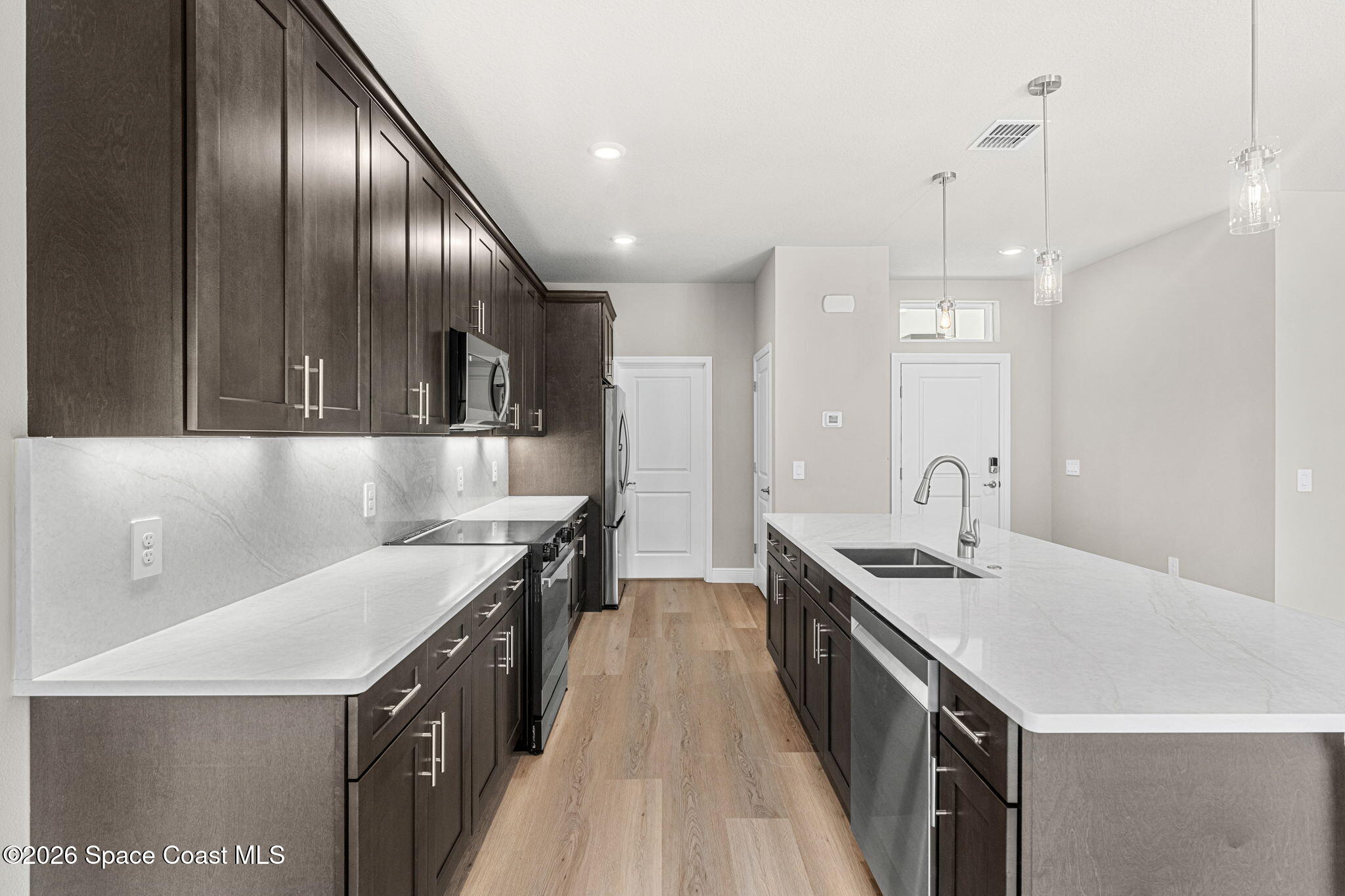 1338 Sahara Street SE