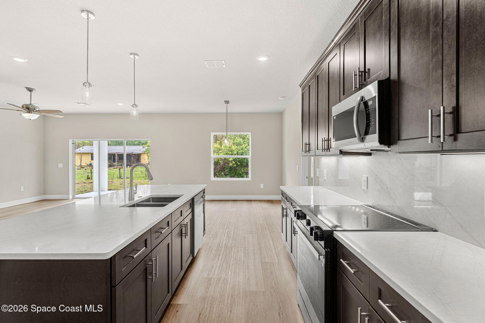 1338 Sahara Street SE