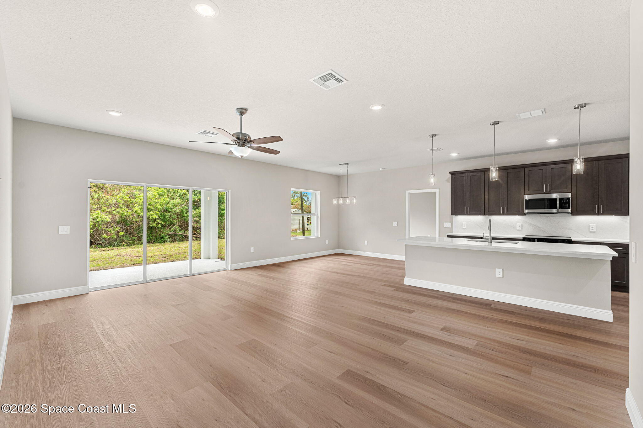 1338 Sahara Street SE