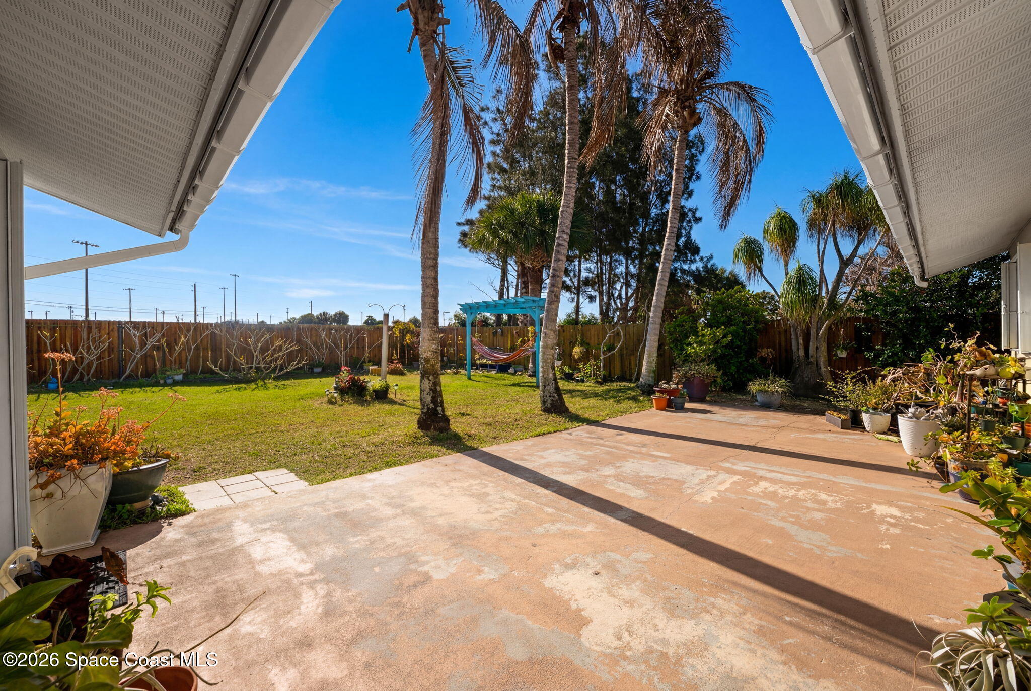 2047 Barracuda Avenue