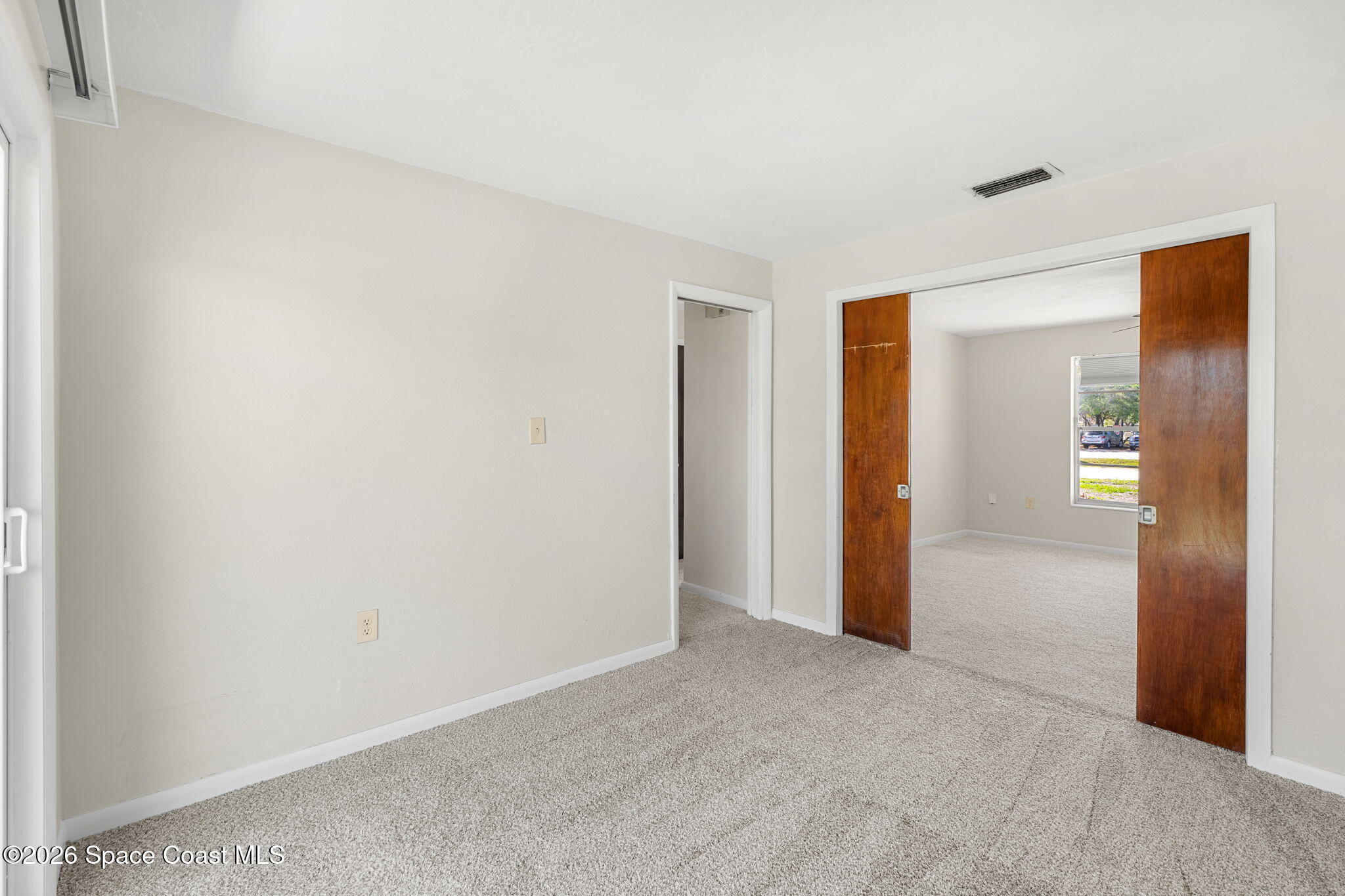 1230 Yacht Club Boulevard