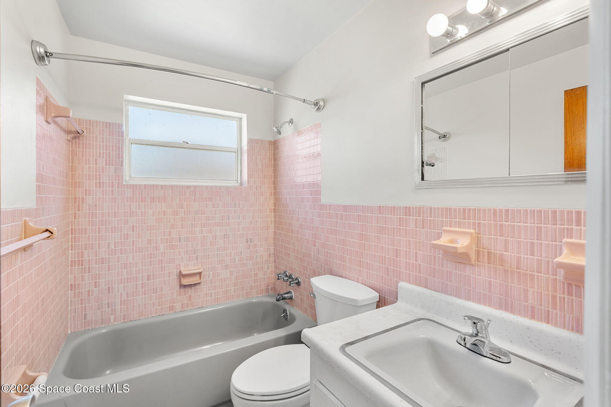 1230 Yacht Club Boulevard