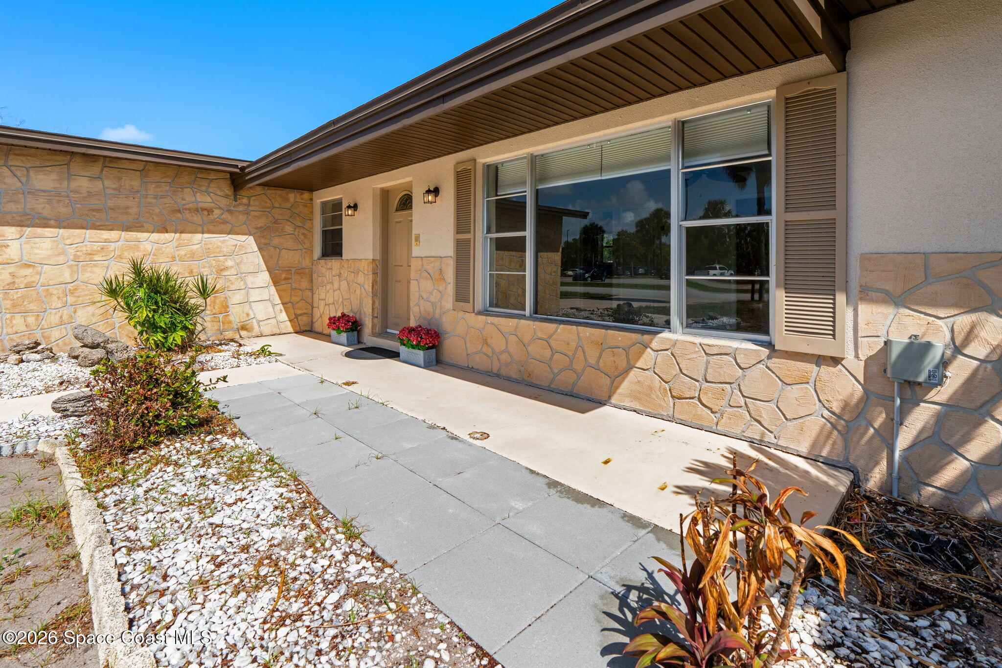 1230 Yacht Club Boulevard