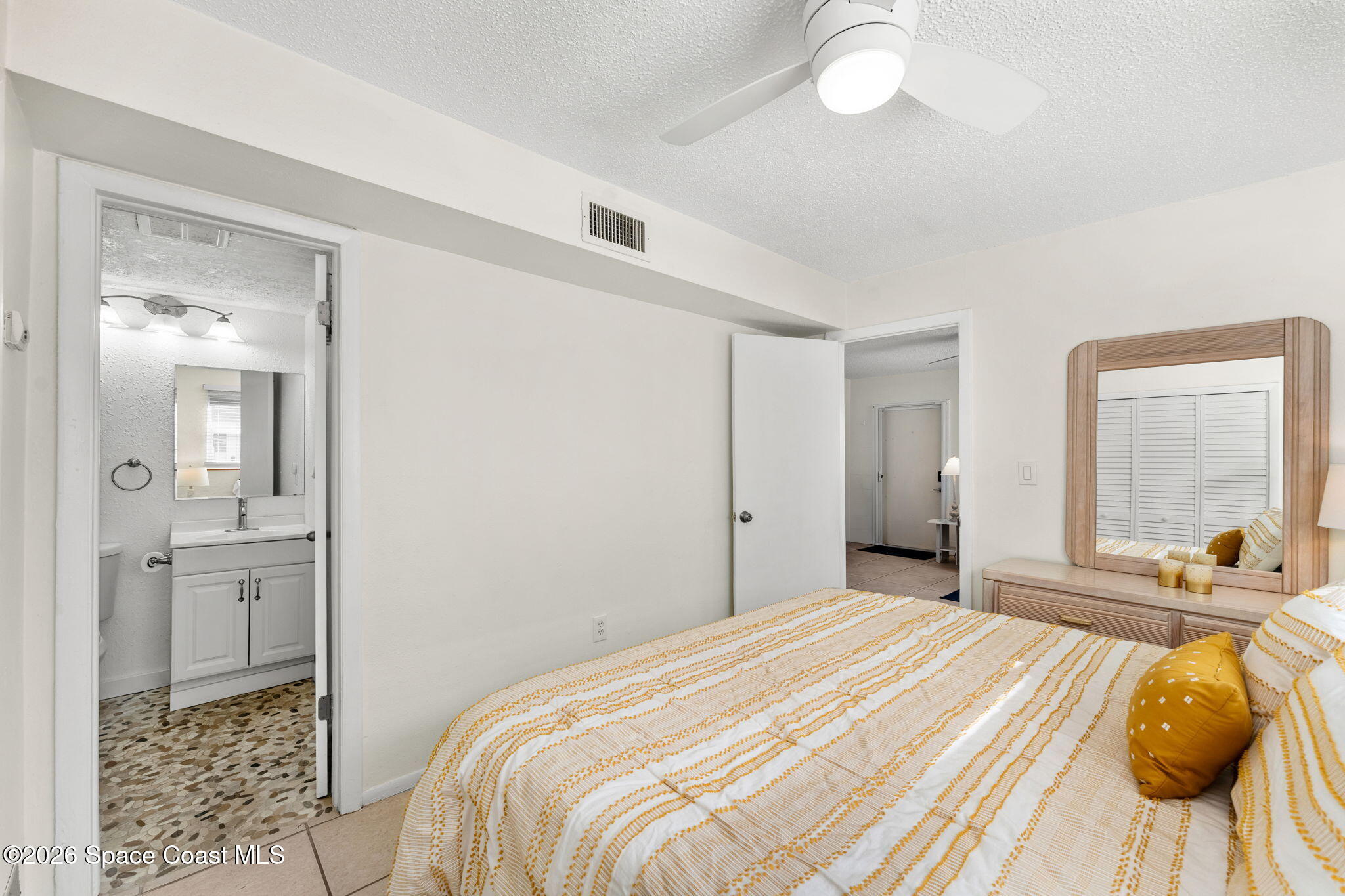 425 Harrison Avenue 1-2