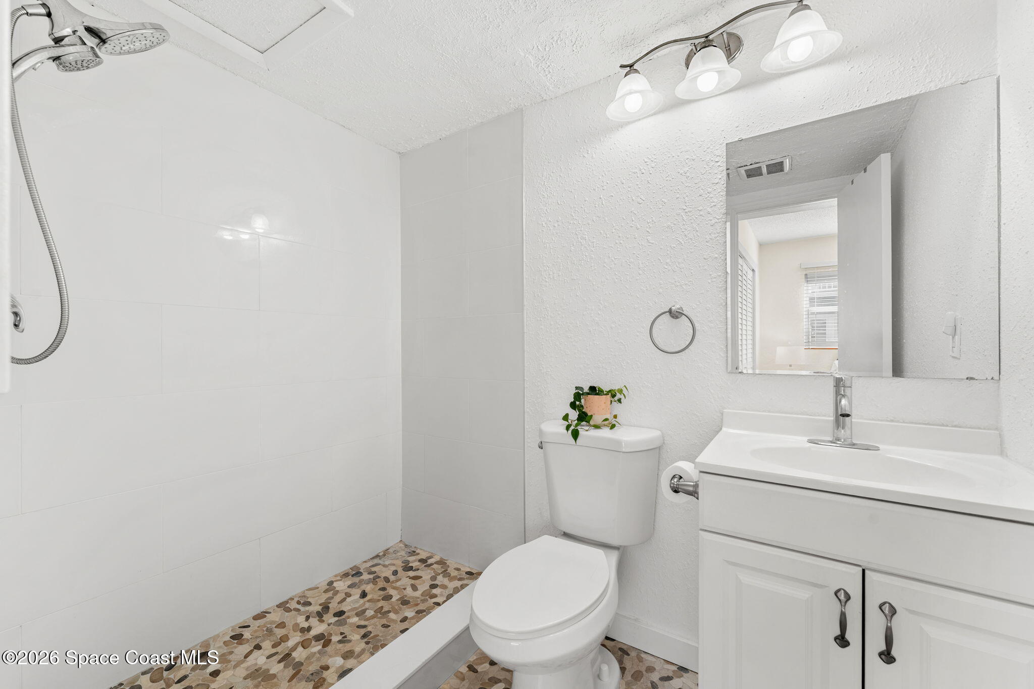 425 Harrison Avenue 1-2