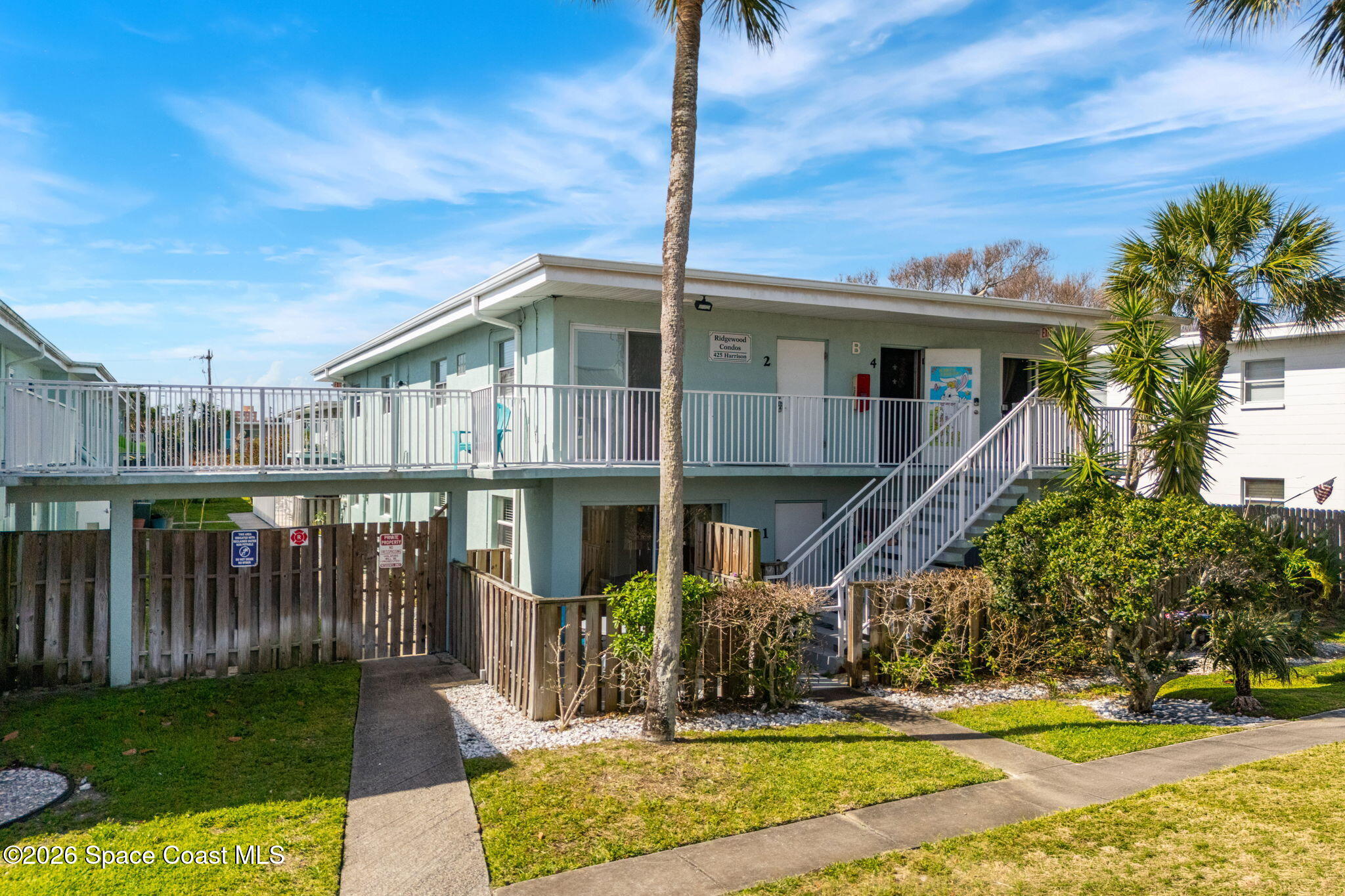 425 Harrison Avenue 1-2