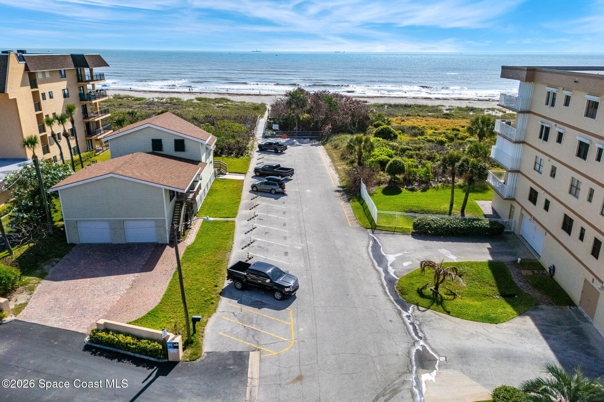 425 Harrison Avenue 1-2