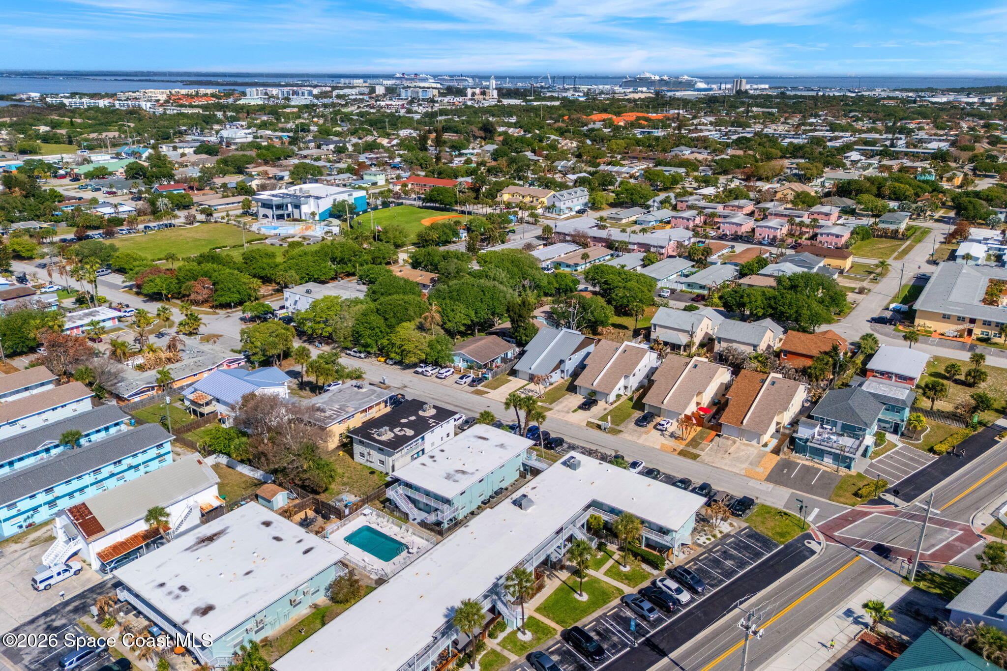 425 Harrison Avenue 1-2