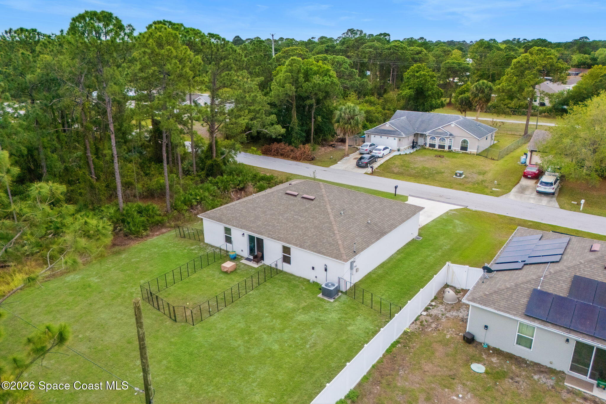 281 Sarah Road SW