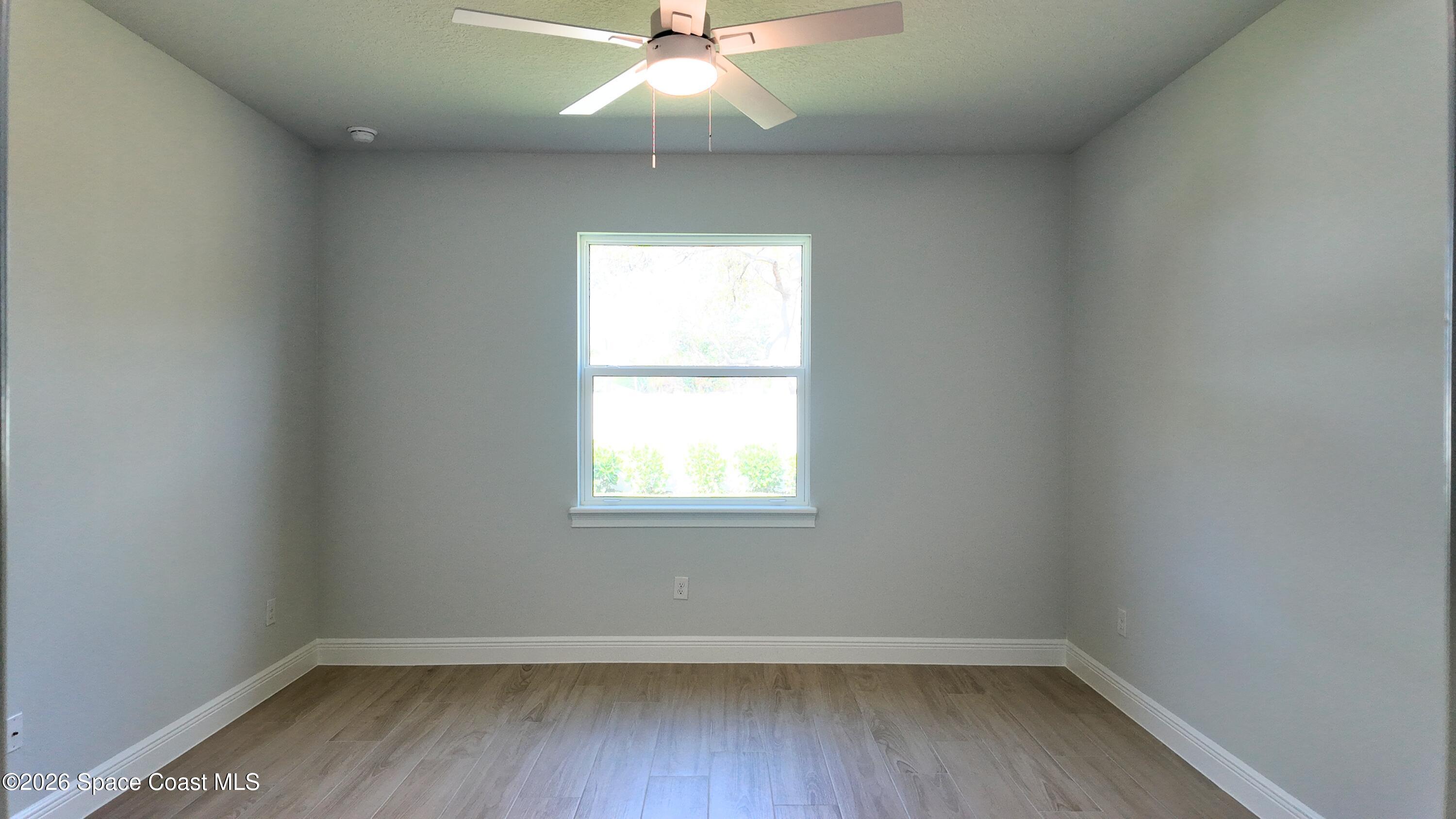 406 Grove Lane