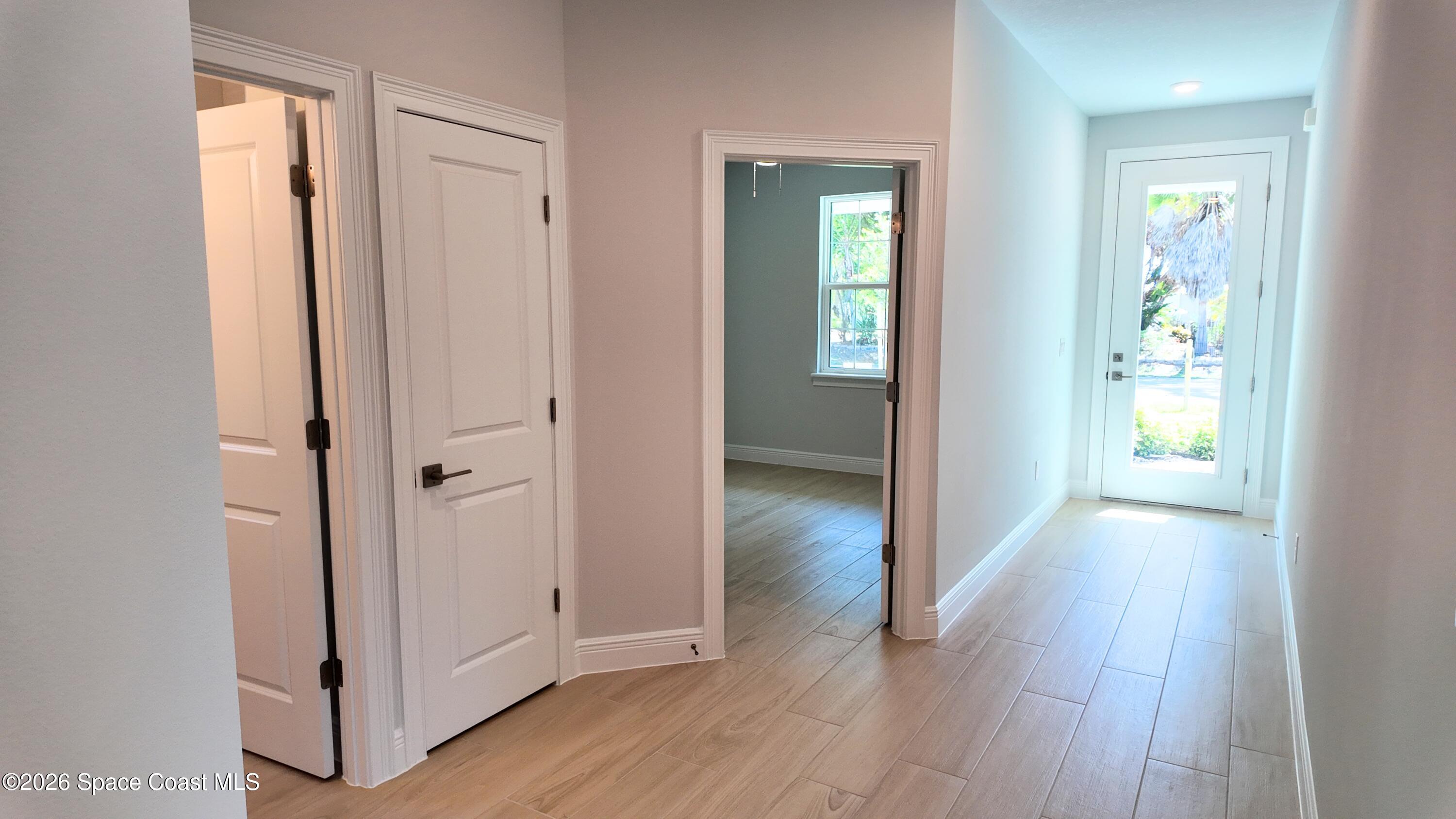 406 Grove Lane