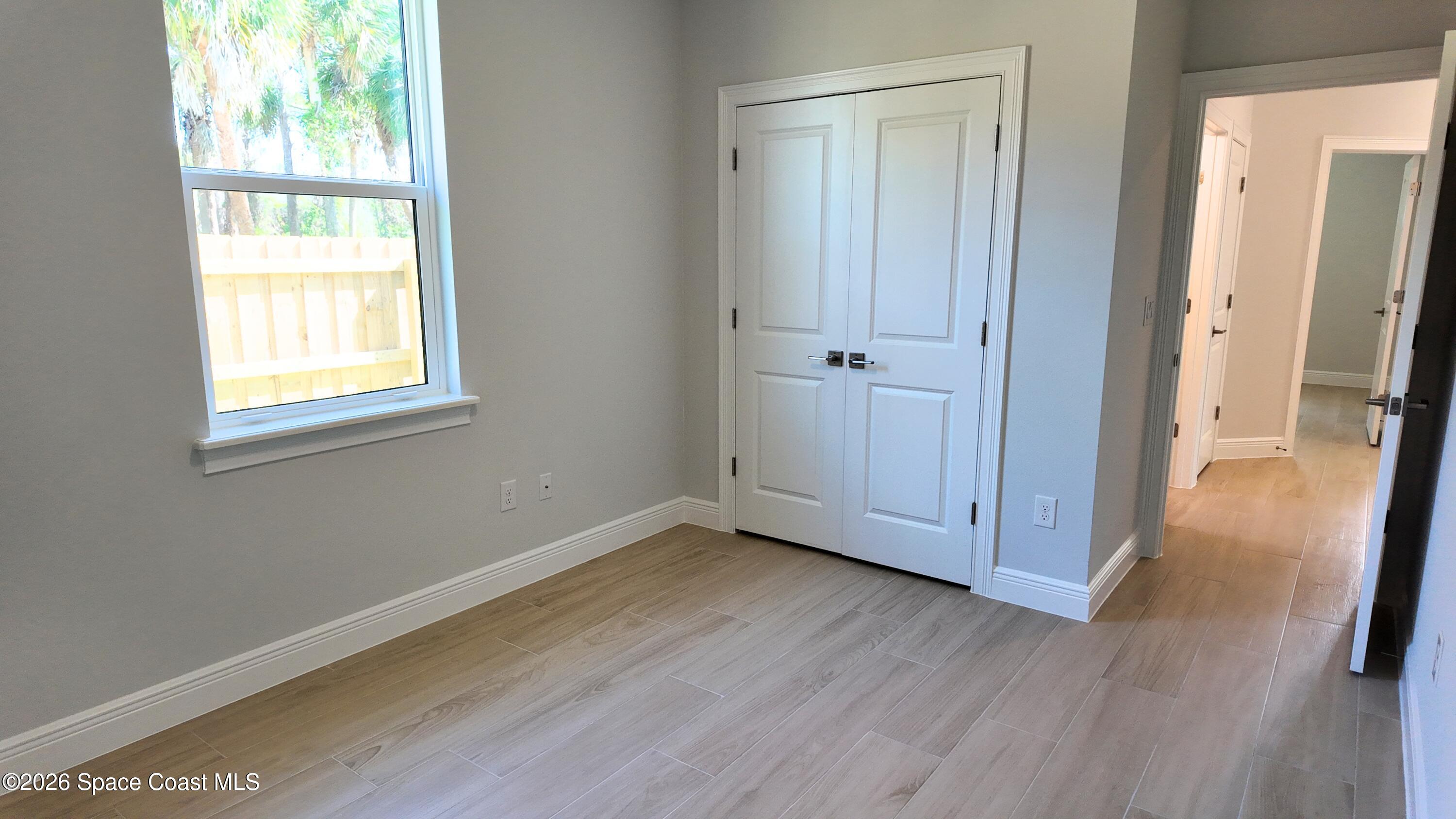 406 Grove Lane