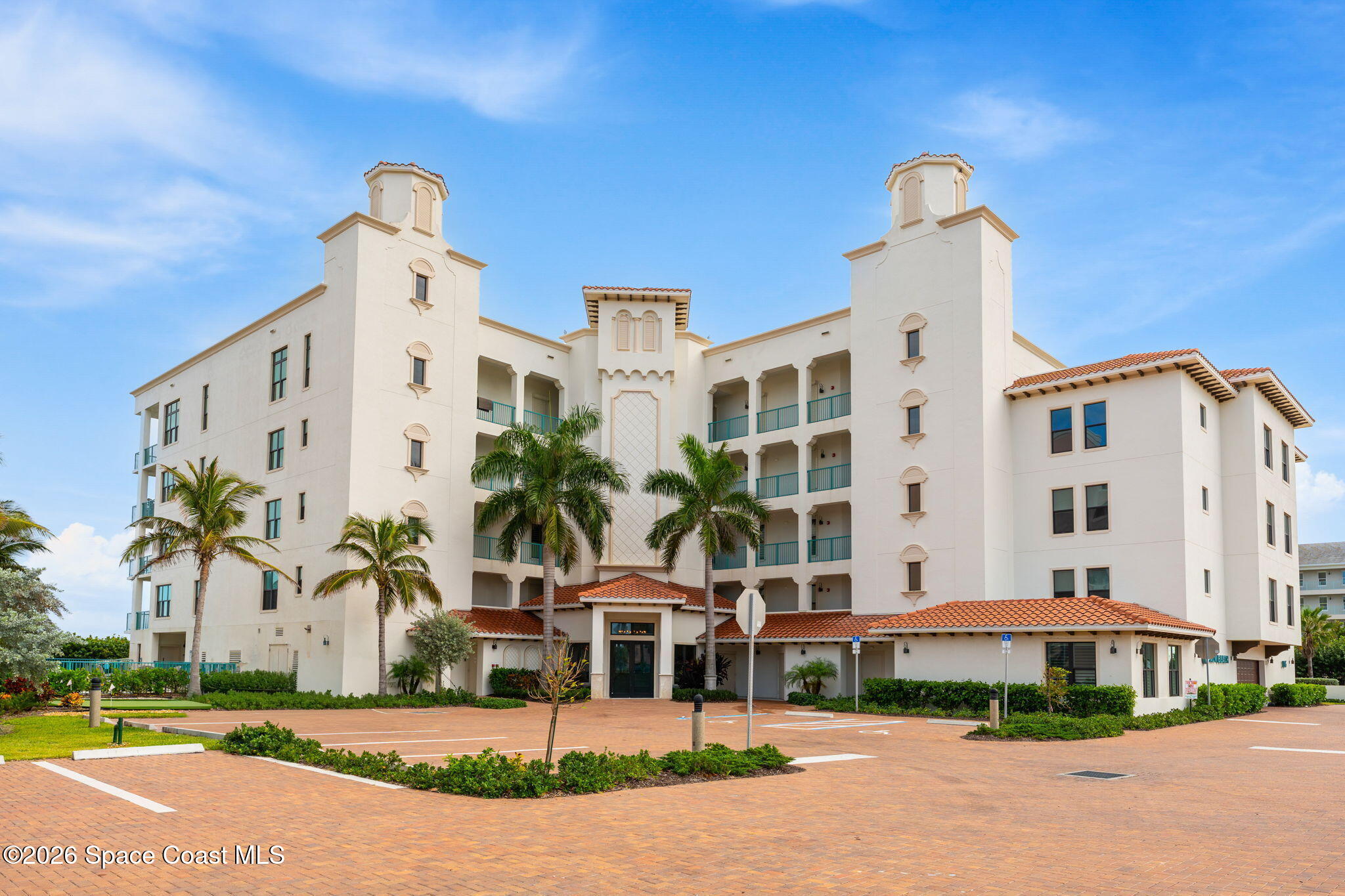 1795 N Highway A1a 204