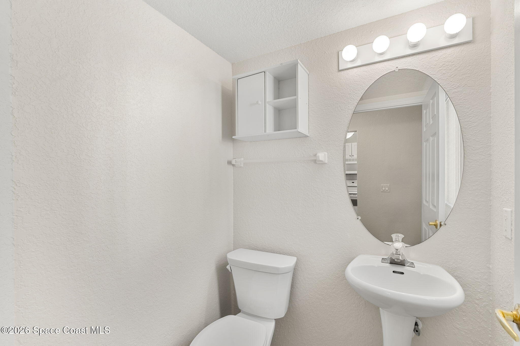 640 Seaport Boulevard T224