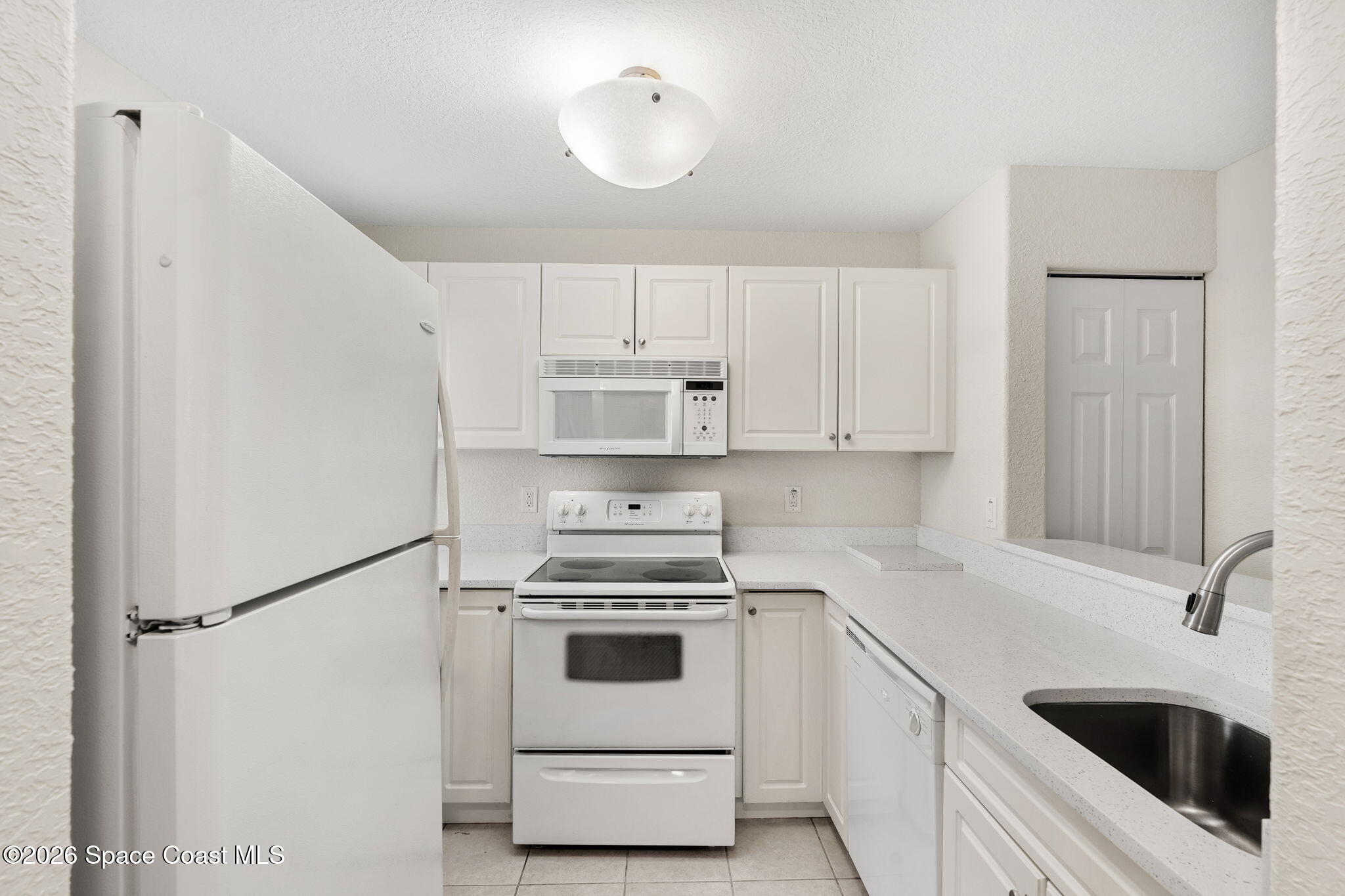 640 Seaport Boulevard T224