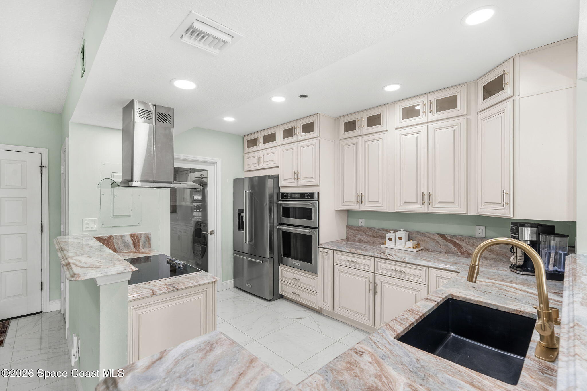 750 N Atlantic Avenue 209