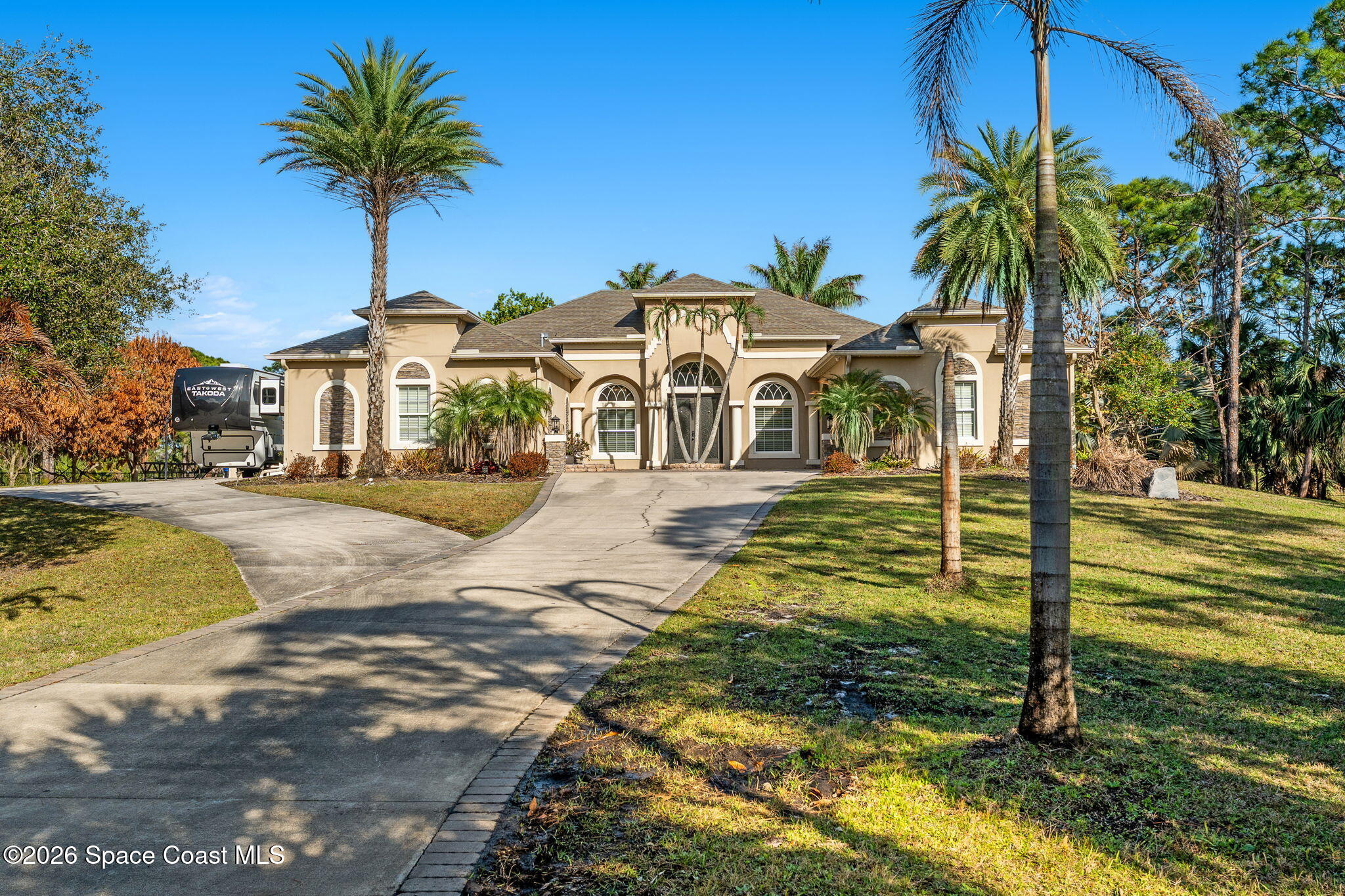 6895 Cottonwood Drive