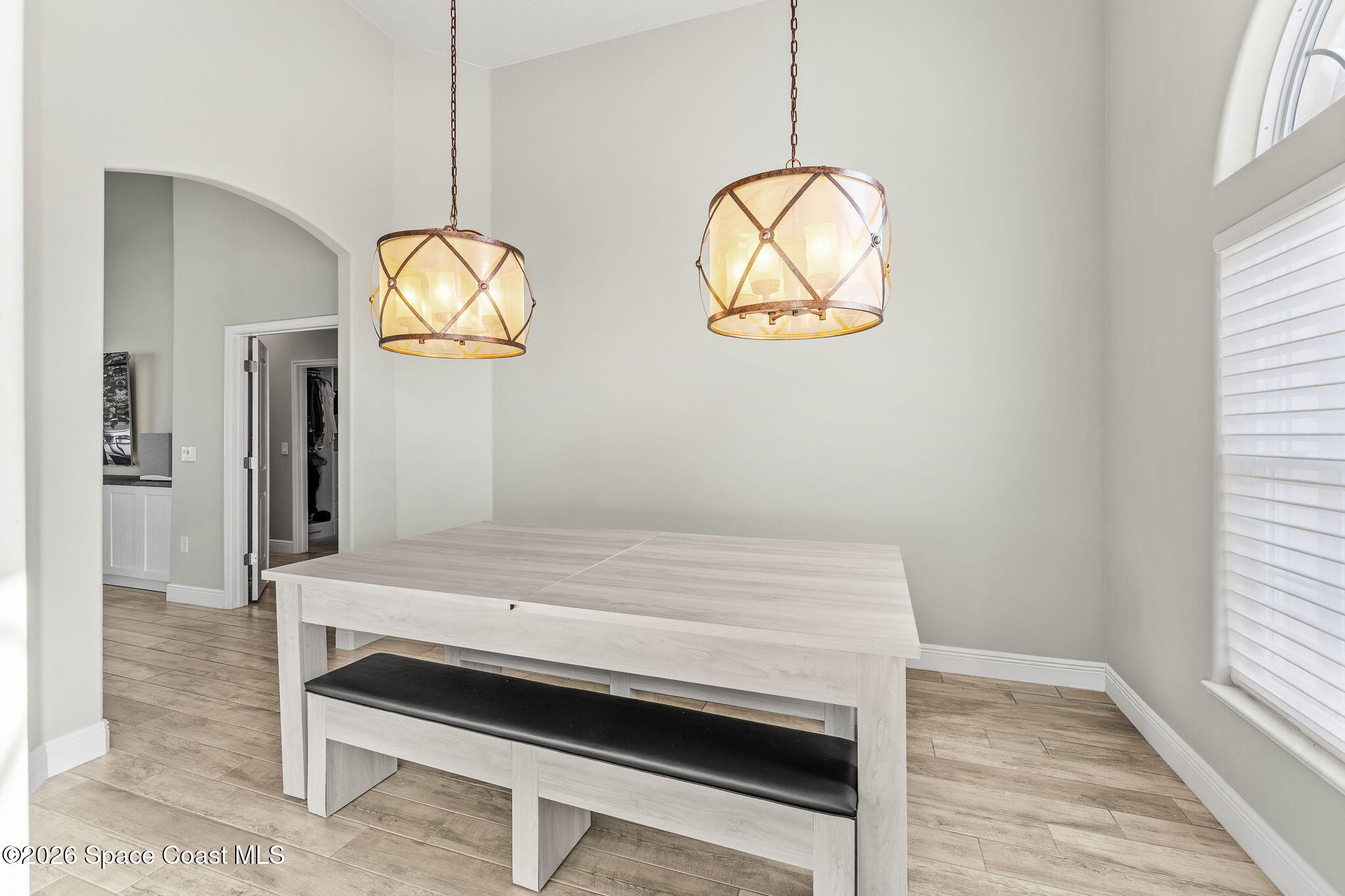 6895 Cottonwood Drive