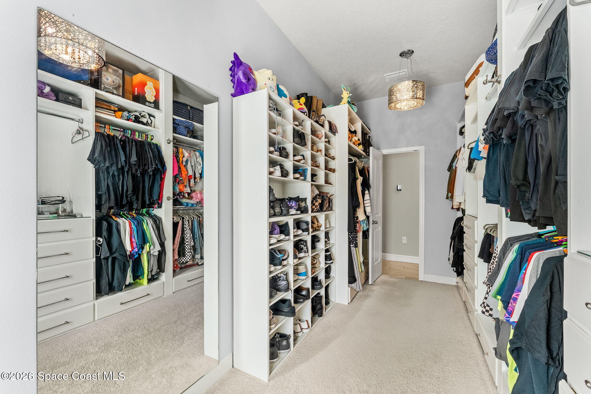 6895 Cottonwood Drive