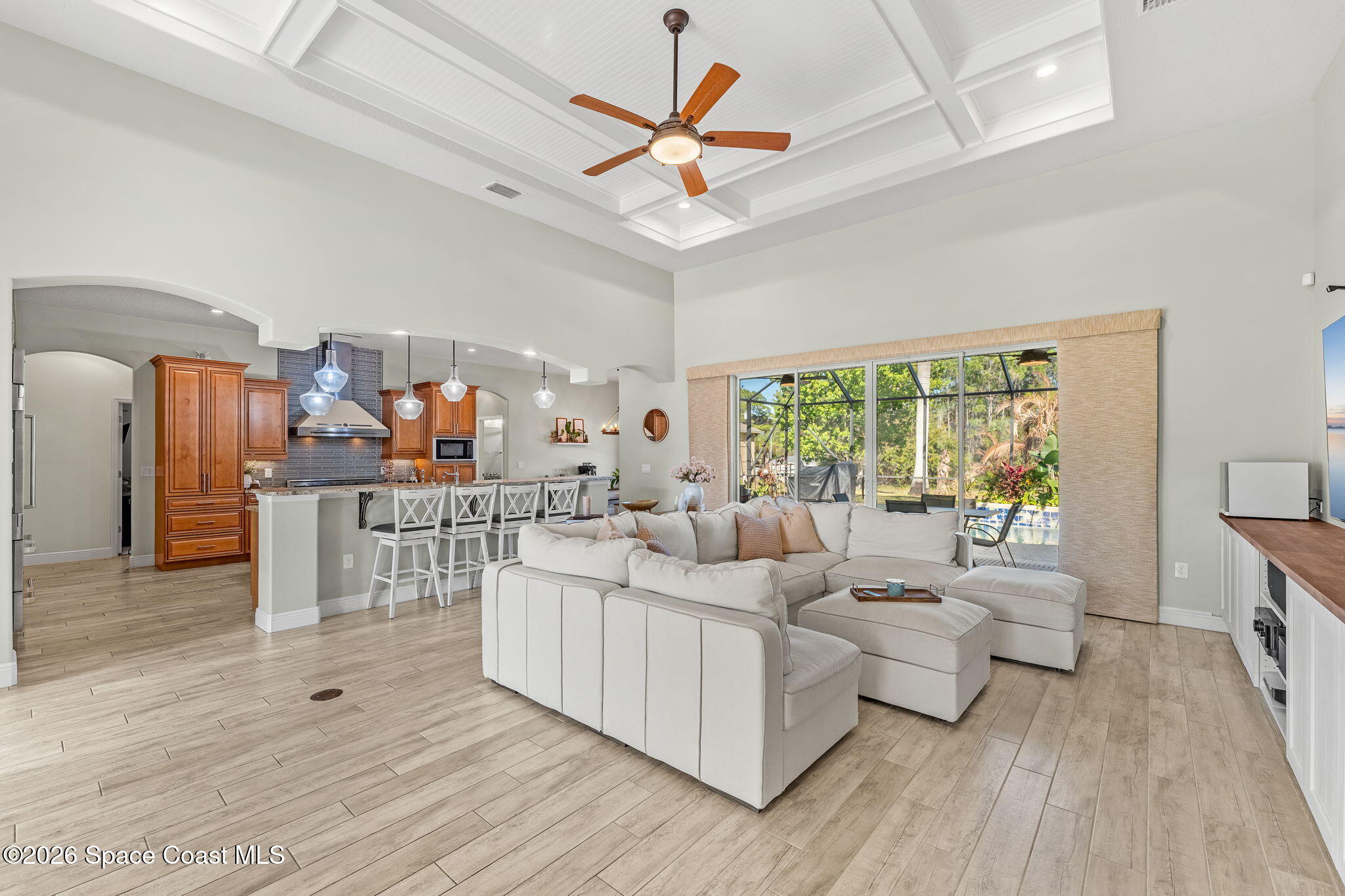 6895 Cottonwood Drive