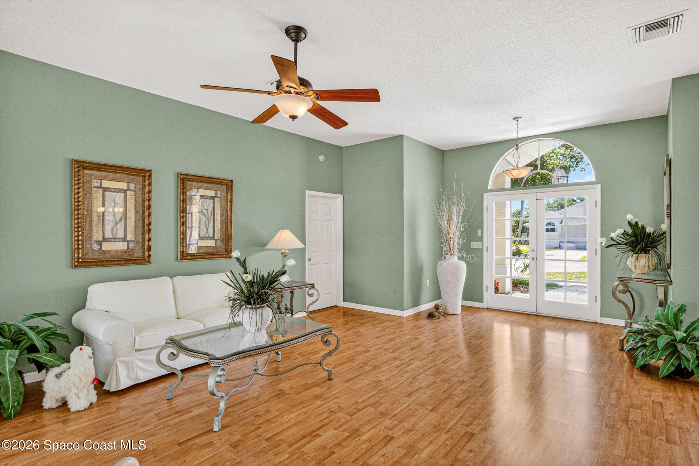 1013 Spanish Wells Drive