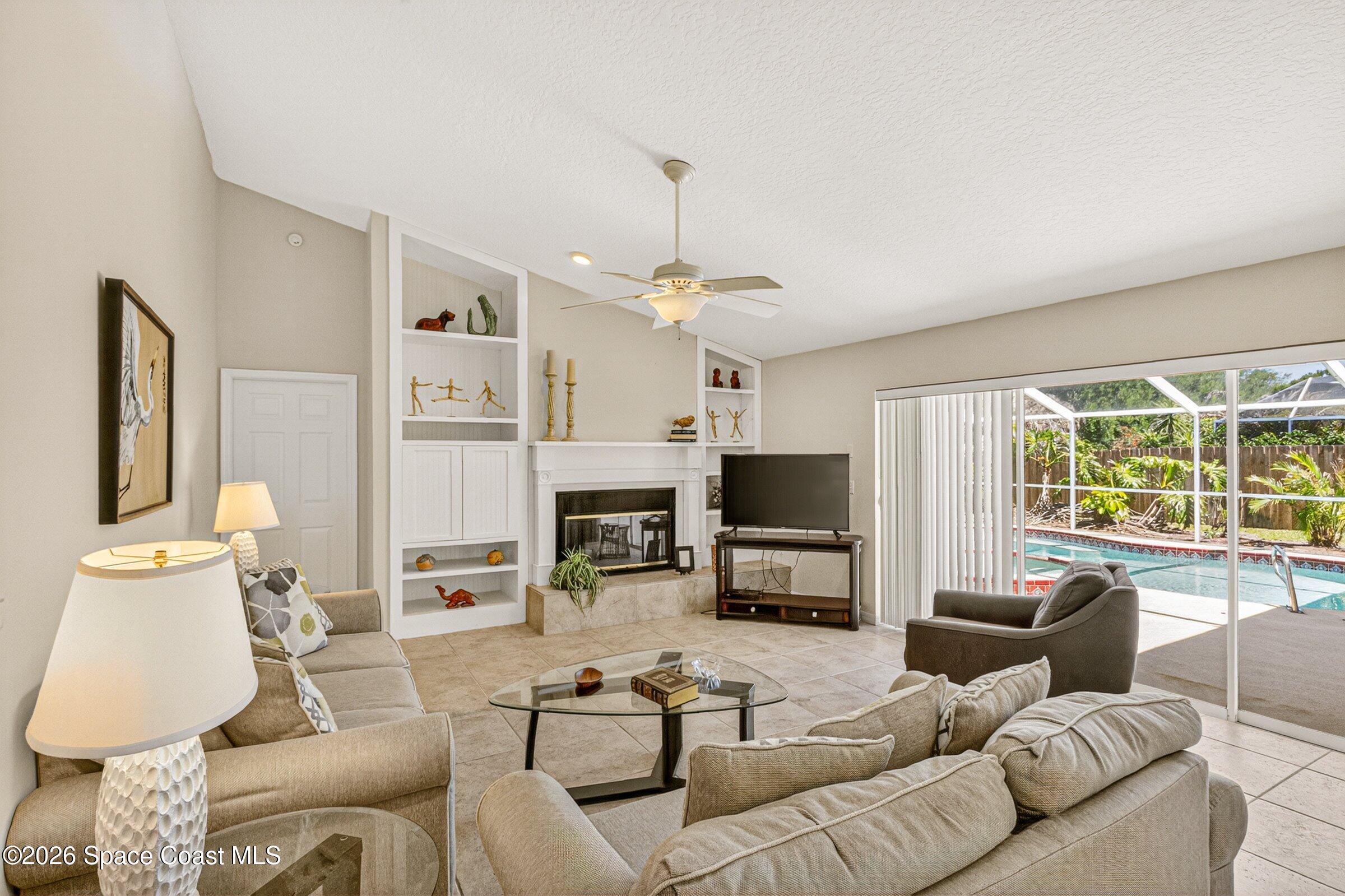 1013 Spanish Wells Drive