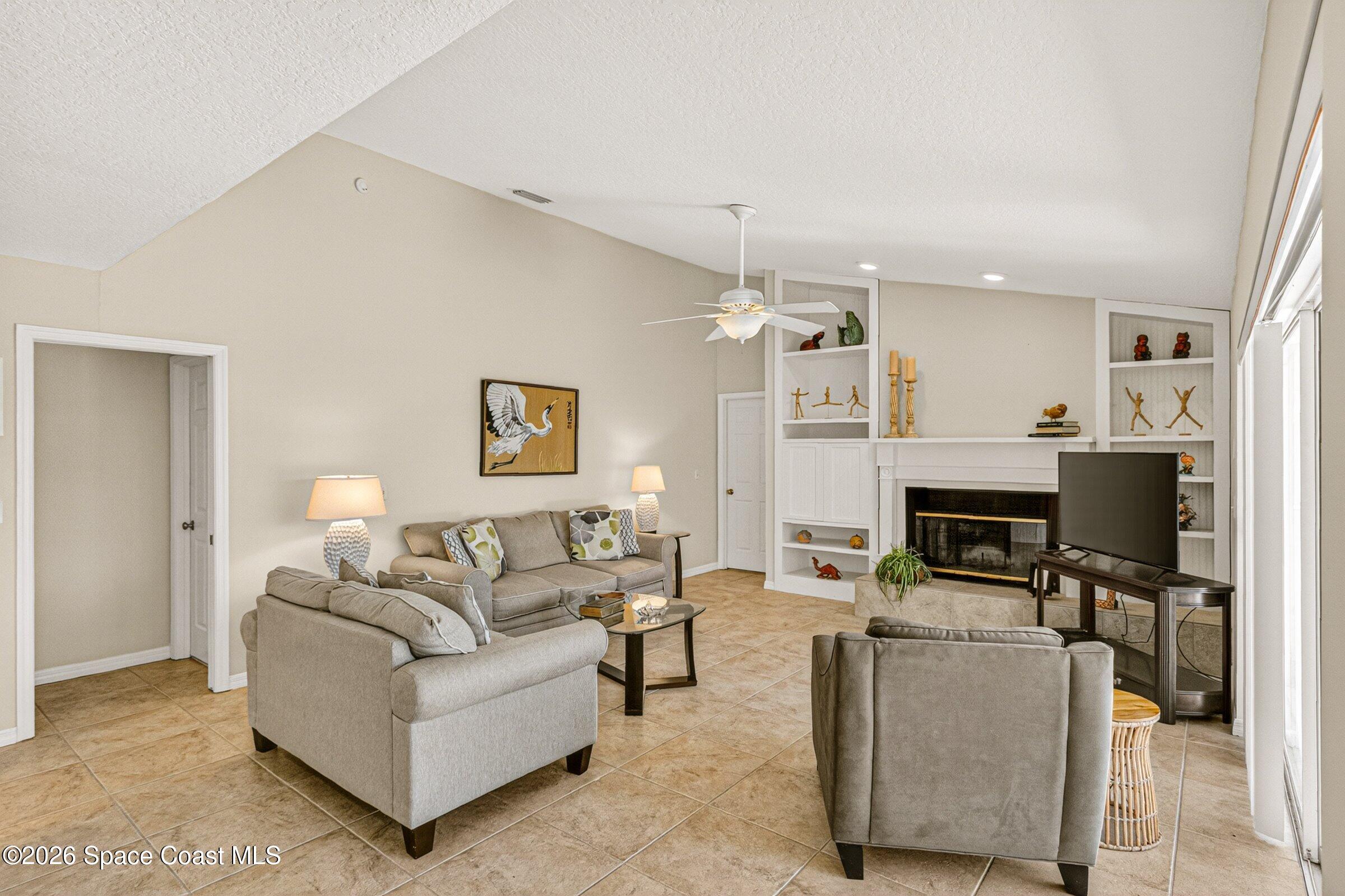 1013 Spanish Wells Drive