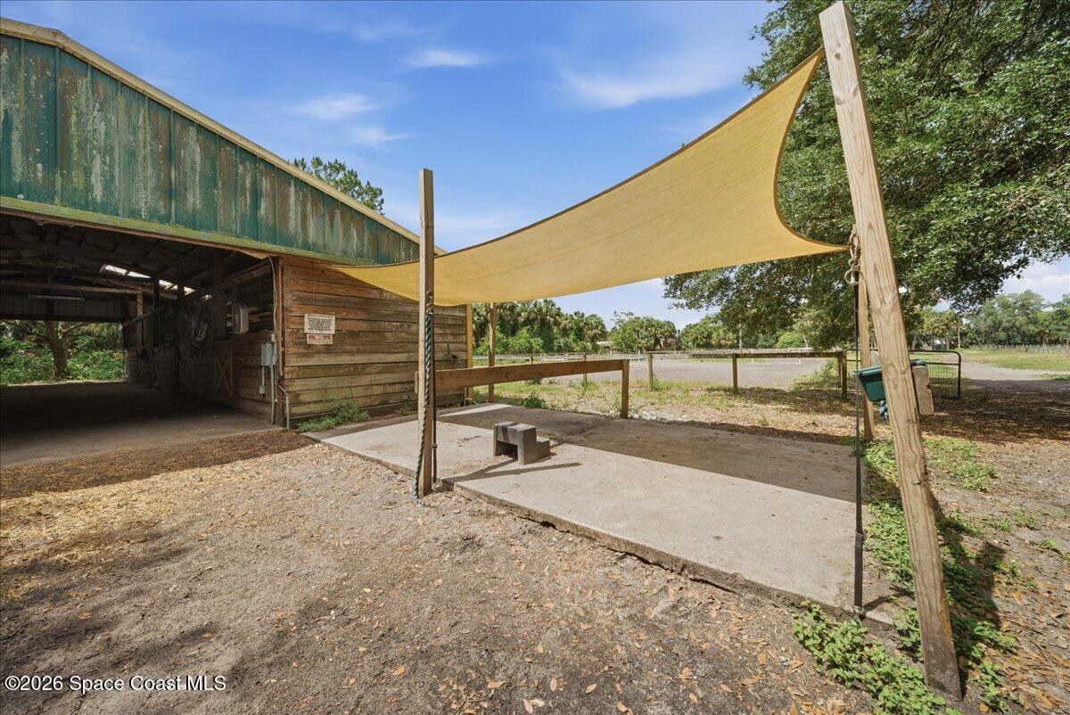 5105 Cabbage Palm Street
