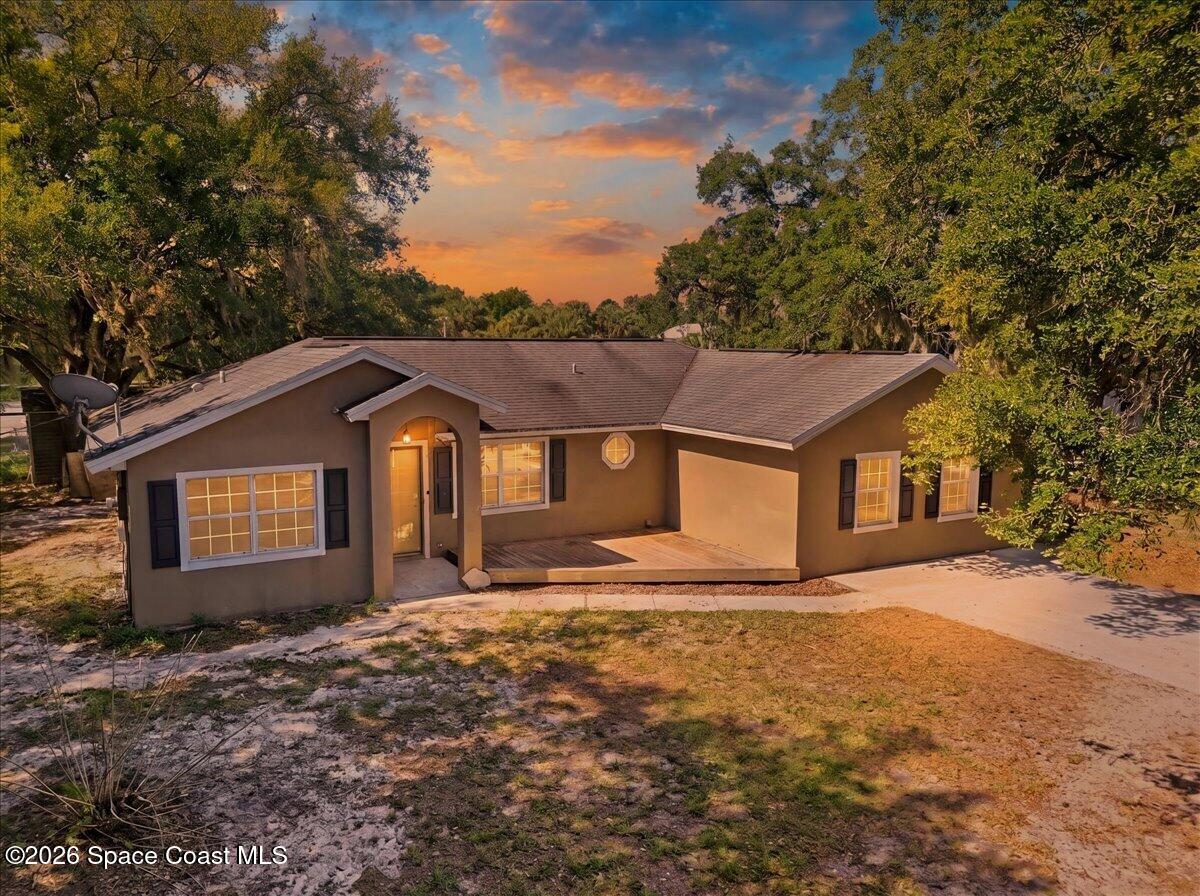 5105 Cabbage Palm Street