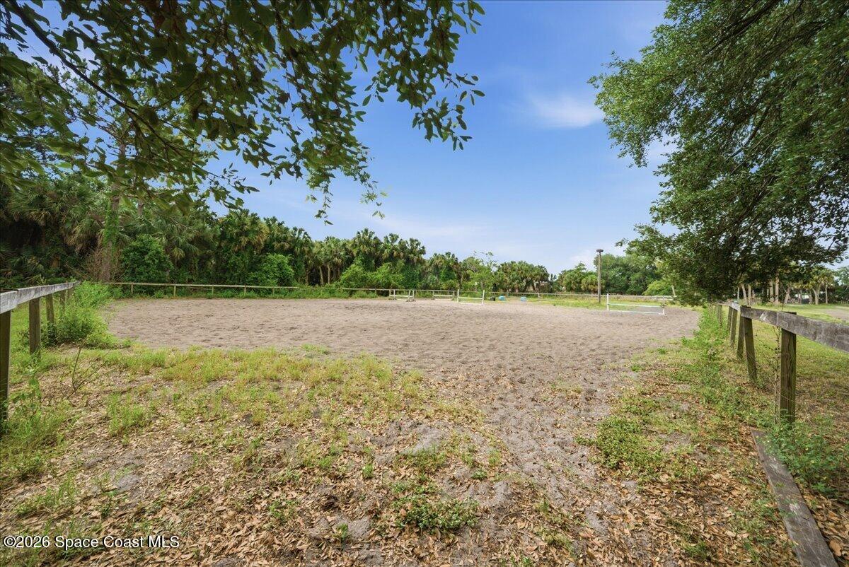 5105 Cabbage Palm Street