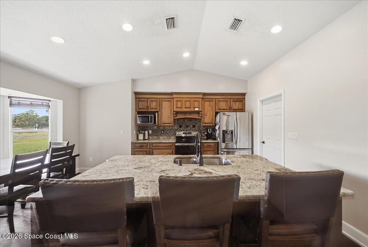 5105 Cabbage Palm Street