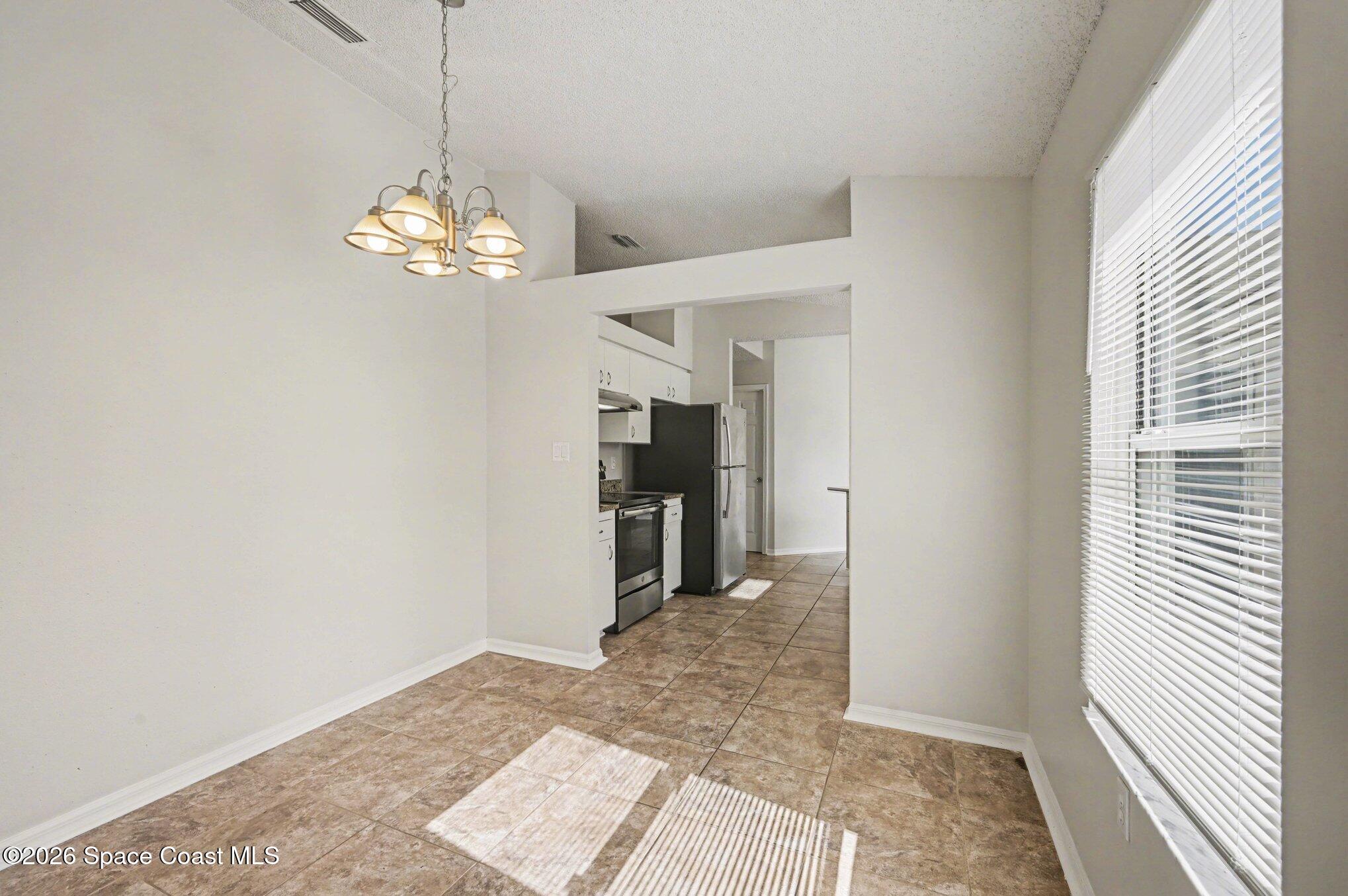 1421 Emerson Drive NE