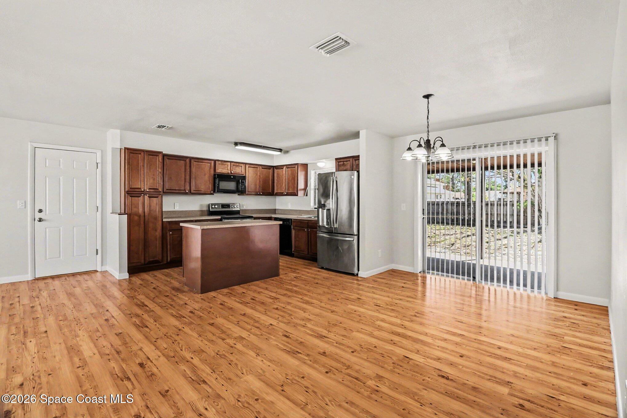 427 Frankford Avenue NW