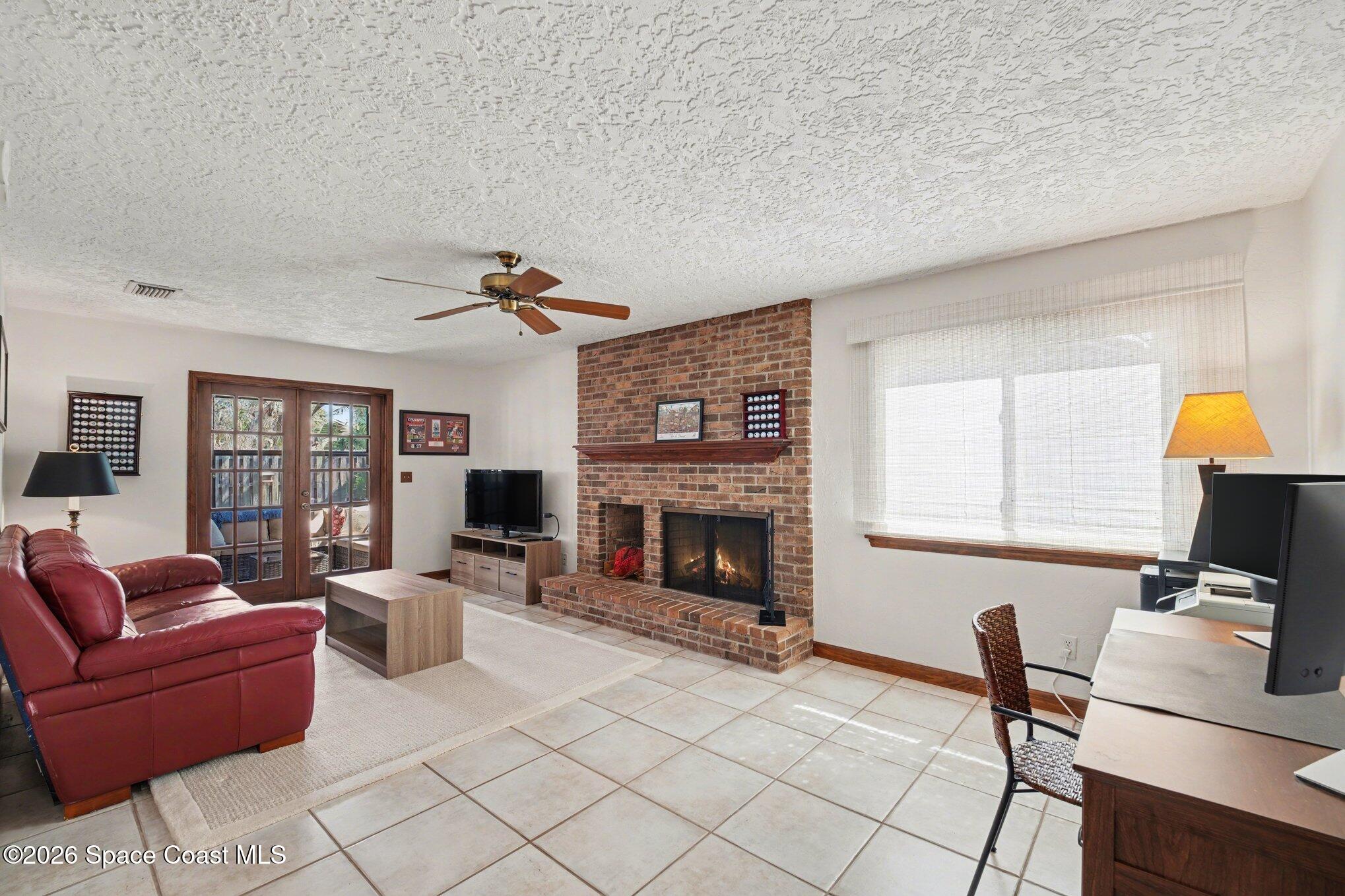 568 Rio Casa Drive N