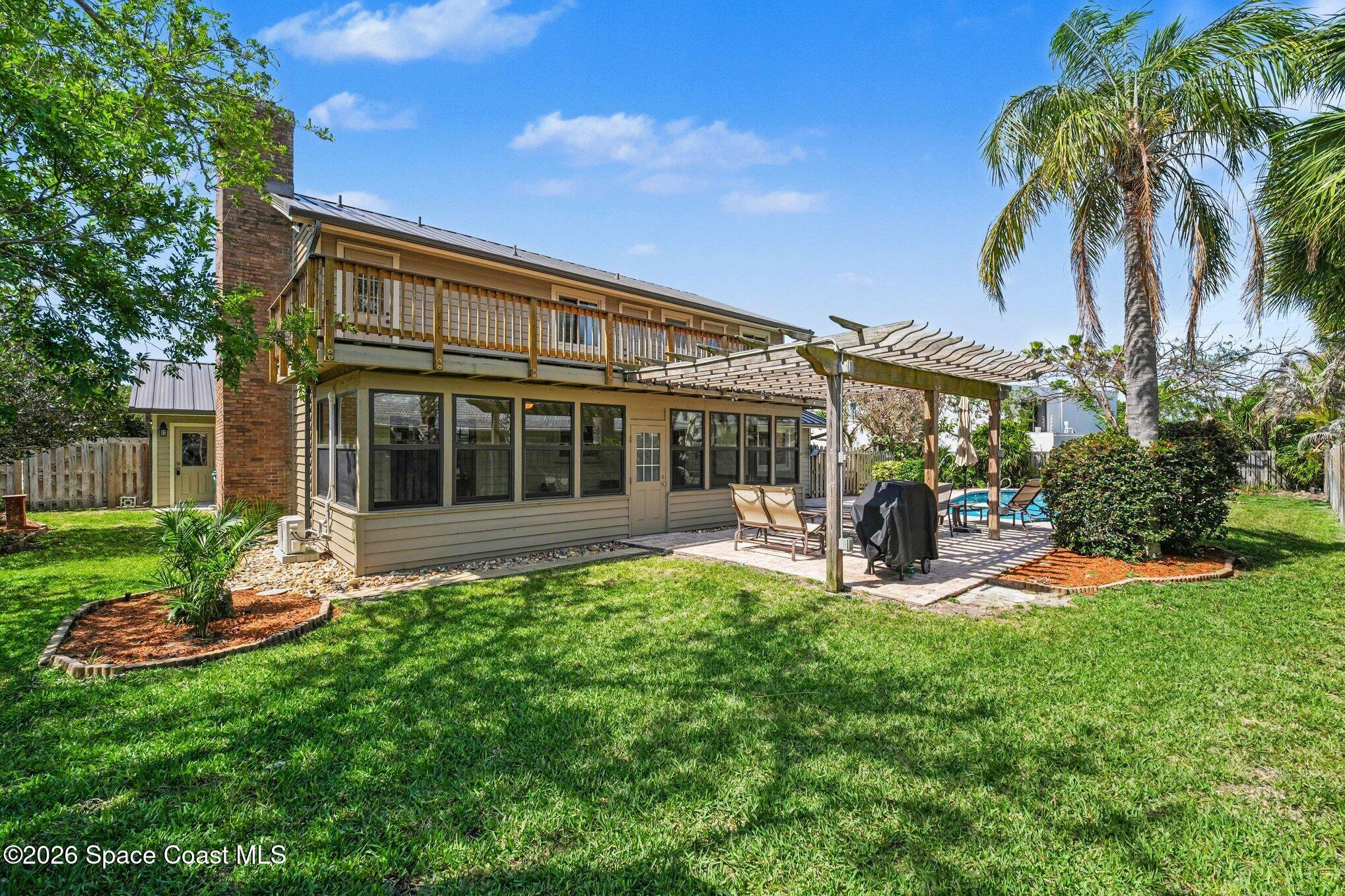 568 Rio Casa Drive N