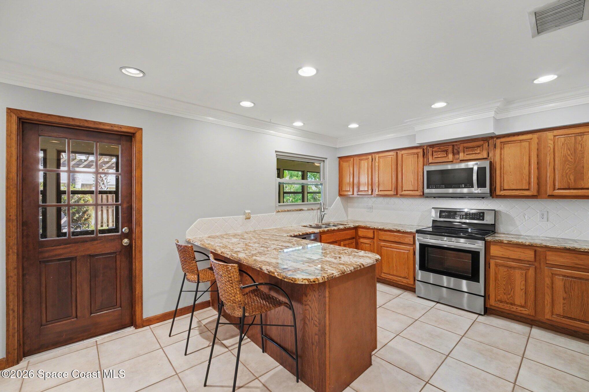 568 Rio Casa Drive N