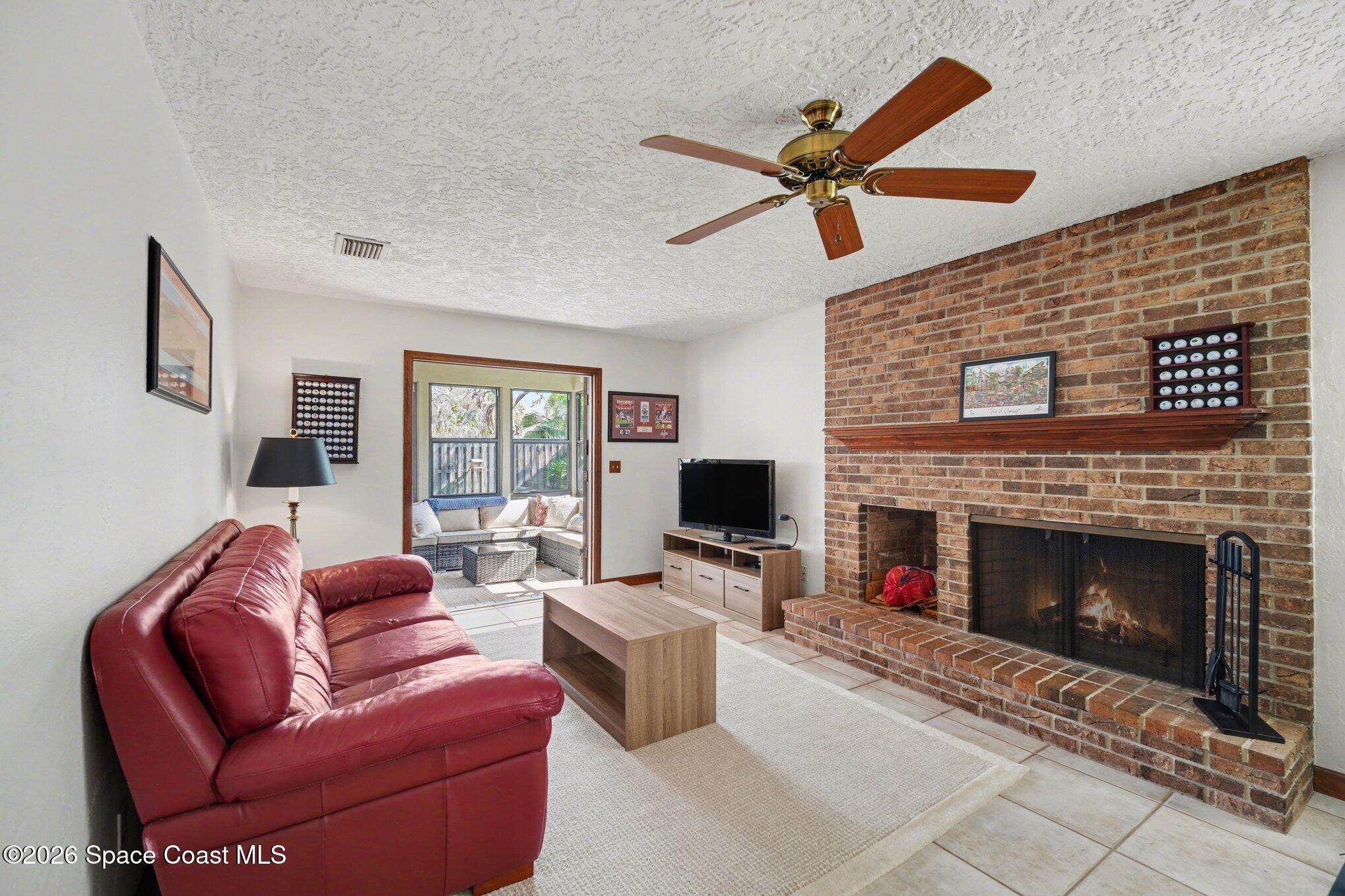 568 Rio Casa Drive N
