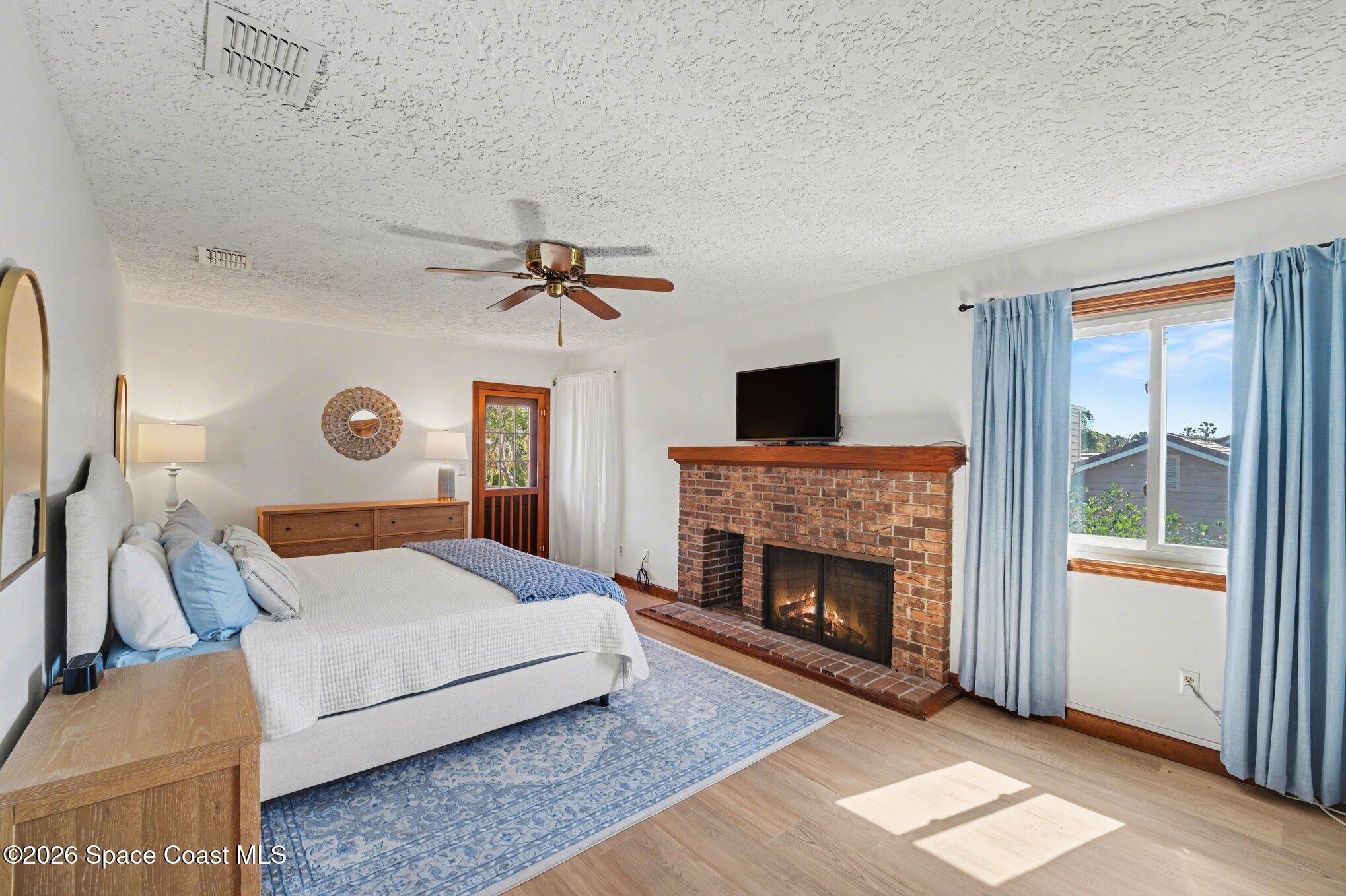 568 Rio Casa Drive N