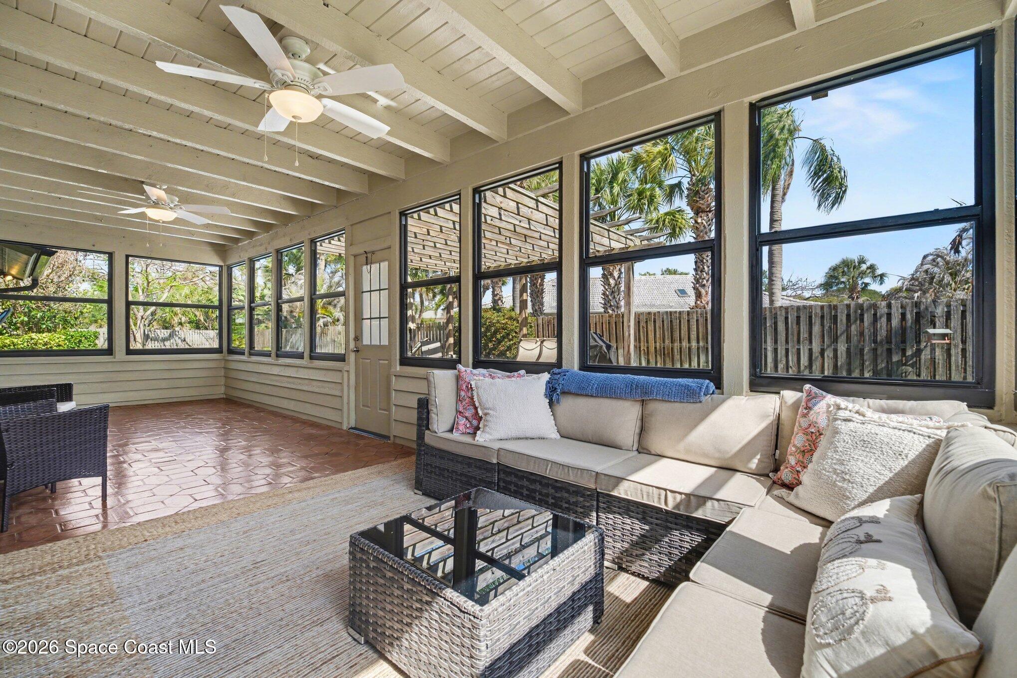 568 Rio Casa Drive N