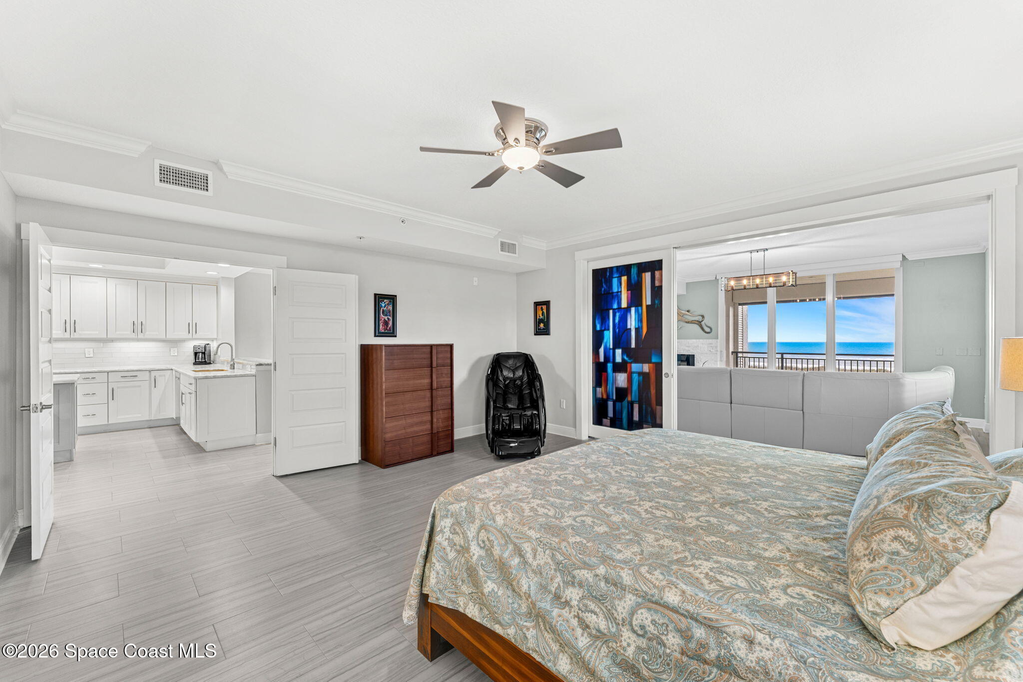 1915 S Atlantic Avenue 202