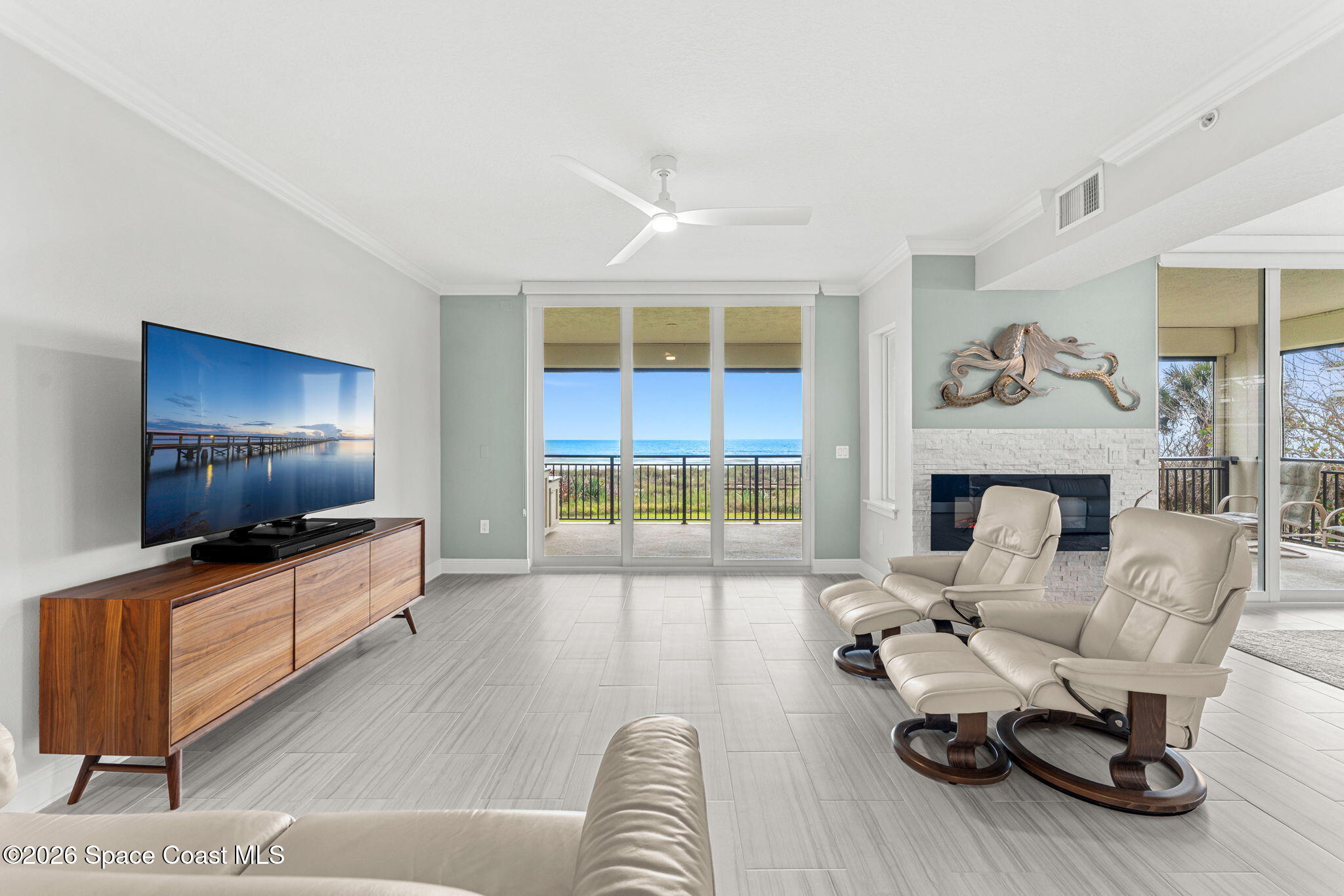 1915 S Atlantic Avenue 202