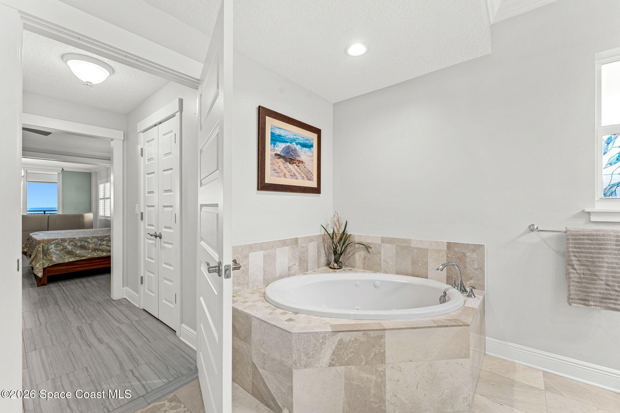 1915 S Atlantic Avenue 202